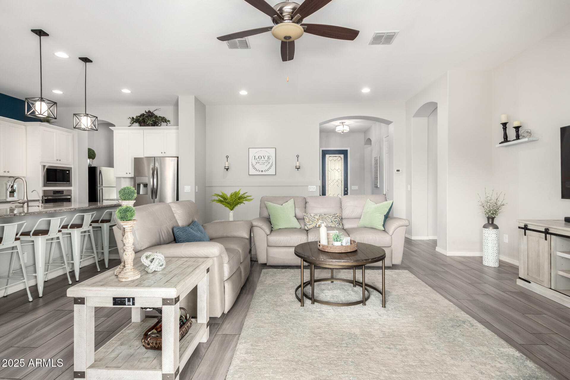 20325 E HUMMINGBIRD Drive