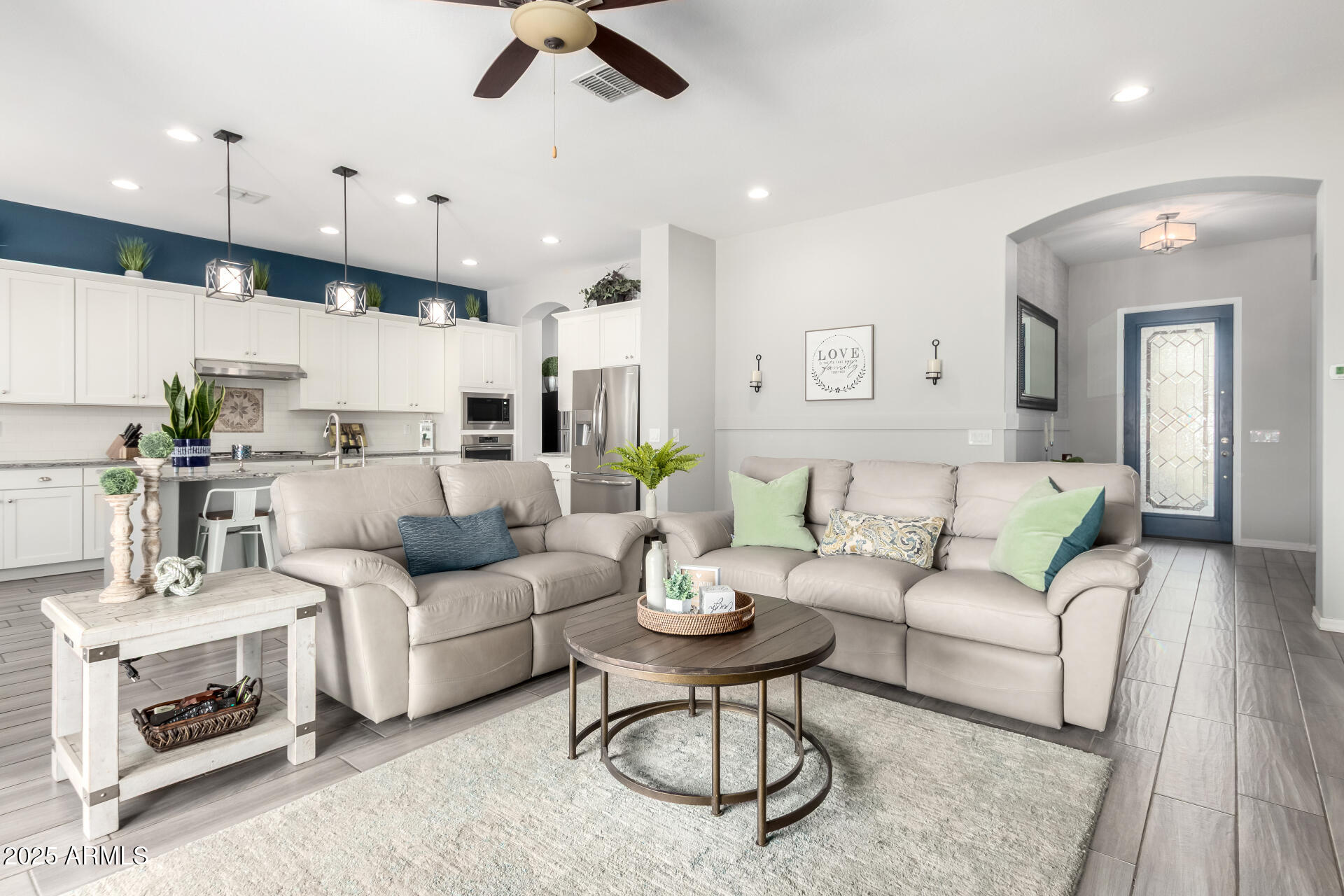 20325 E HUMMINGBIRD Drive