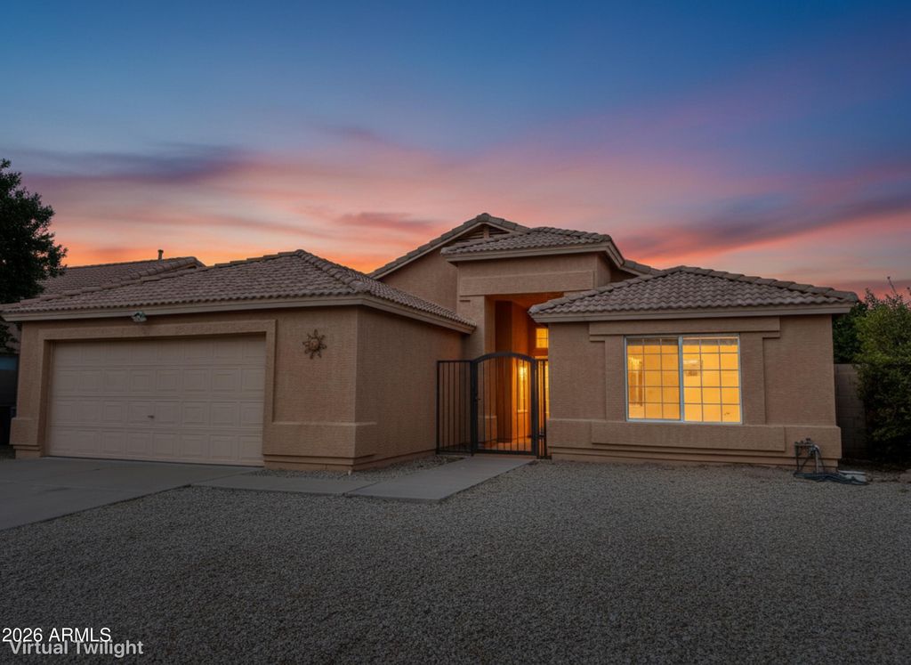 Photo of 946 W 14th Avenue, Apache Junction, AZ 85120 (MLS # 6965842)