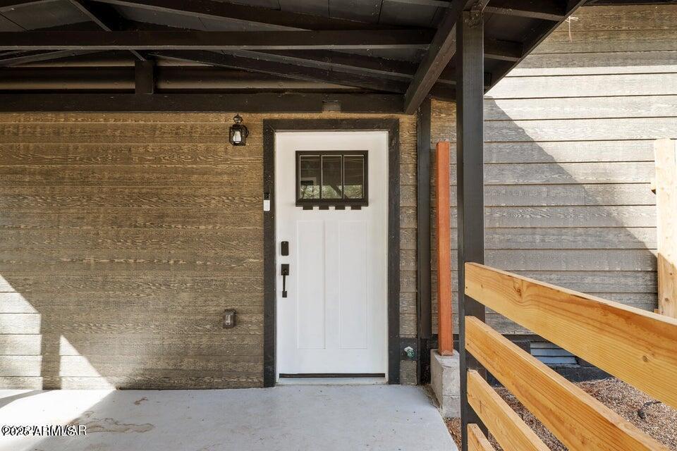 6066 LOWER RIDGE Drive