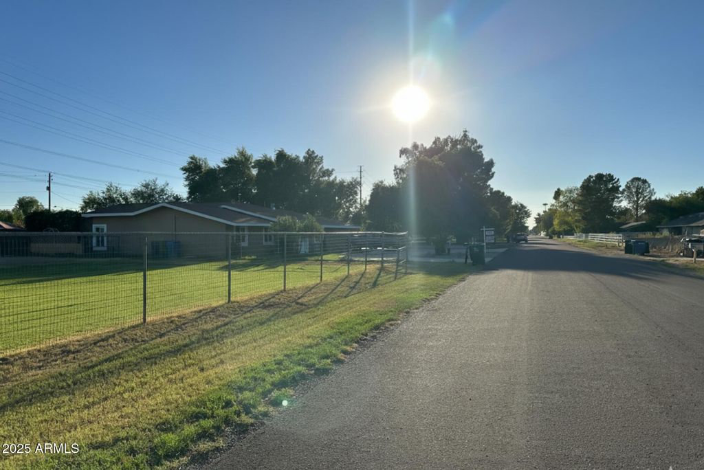 Photo of 3501 E Campbell Road, Gilbert, AZ 85234 (MLS # 6927587)