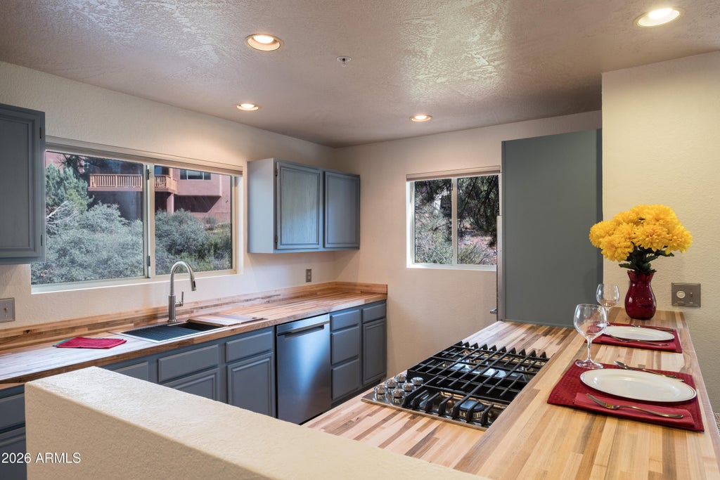 Photo of 28 Tanager Lane #29, Sedona, AZ 86336 (MLS # 7094854)