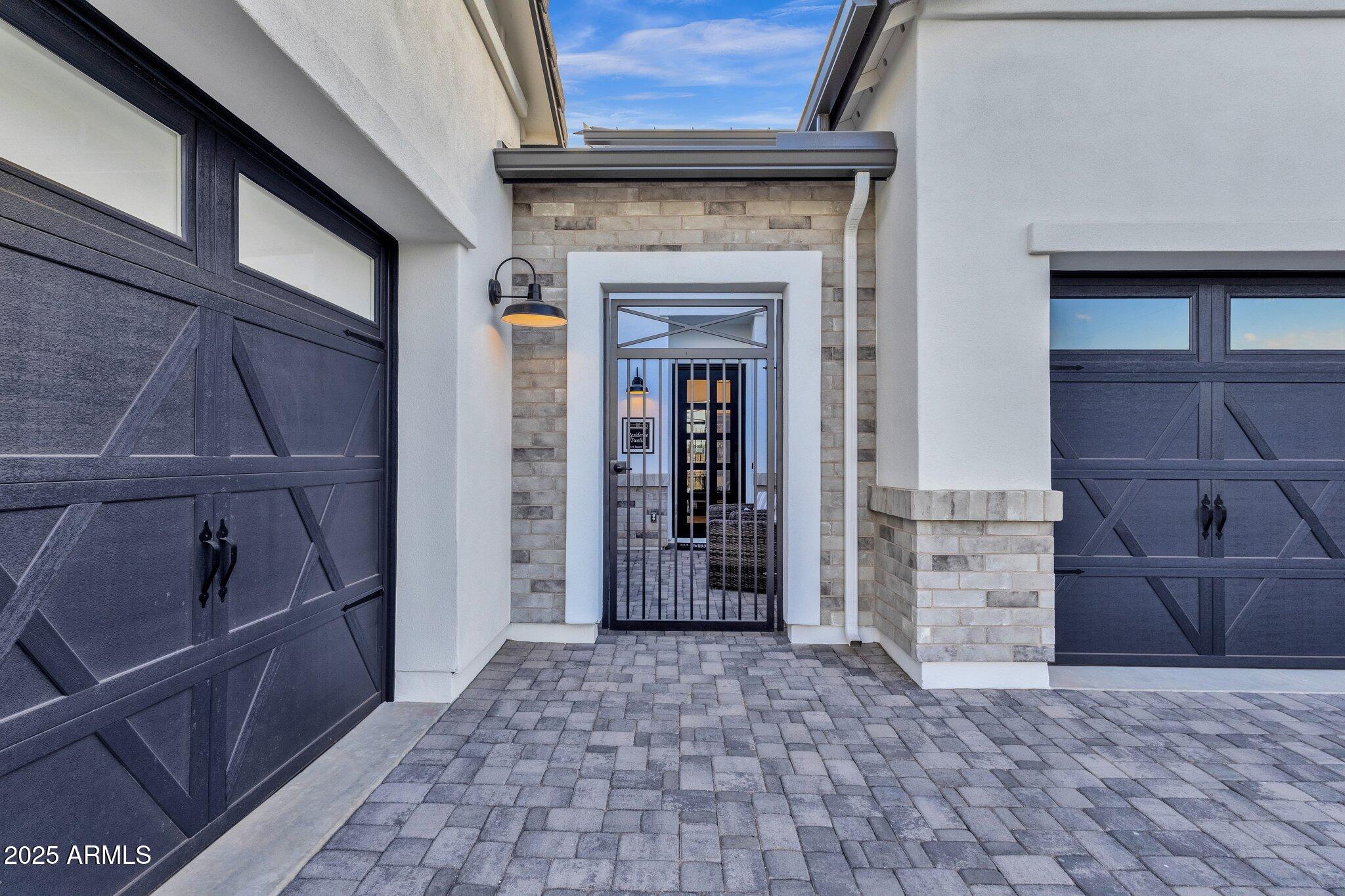 1151 E PEACH TREE Drive