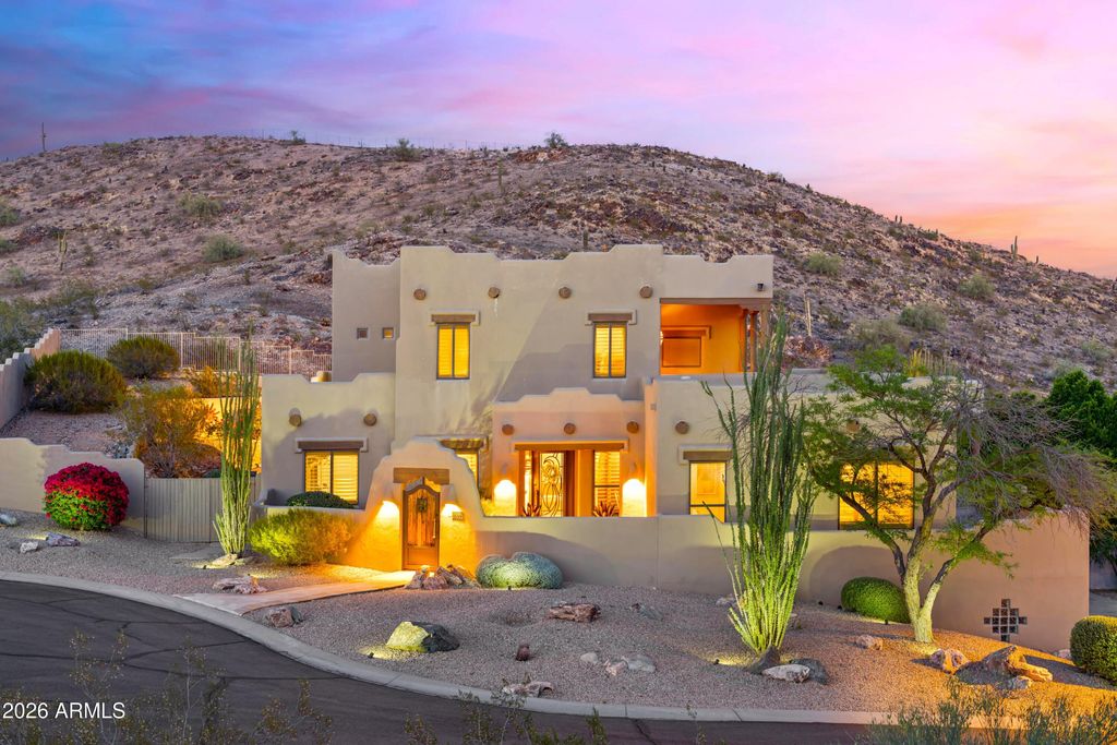 Photo of 2466 E Glenhaven Drive, Phoenix, AZ 85048 (MLS # 7027448)