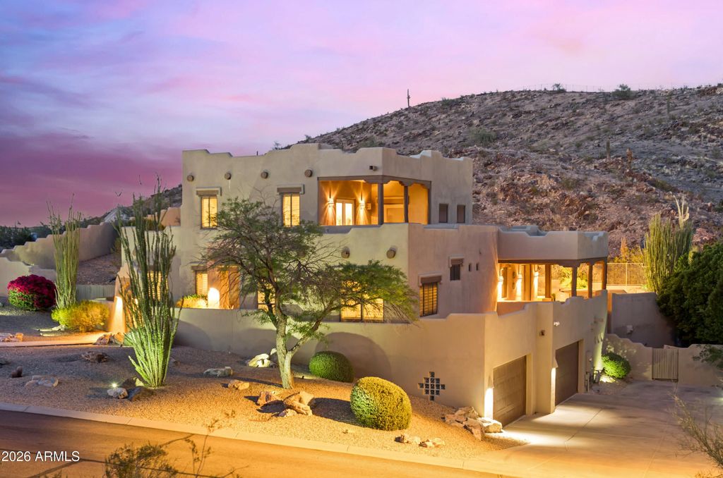 Photo of 2466 E Glenhaven Drive, Phoenix, AZ 85048 (MLS # 7027448)