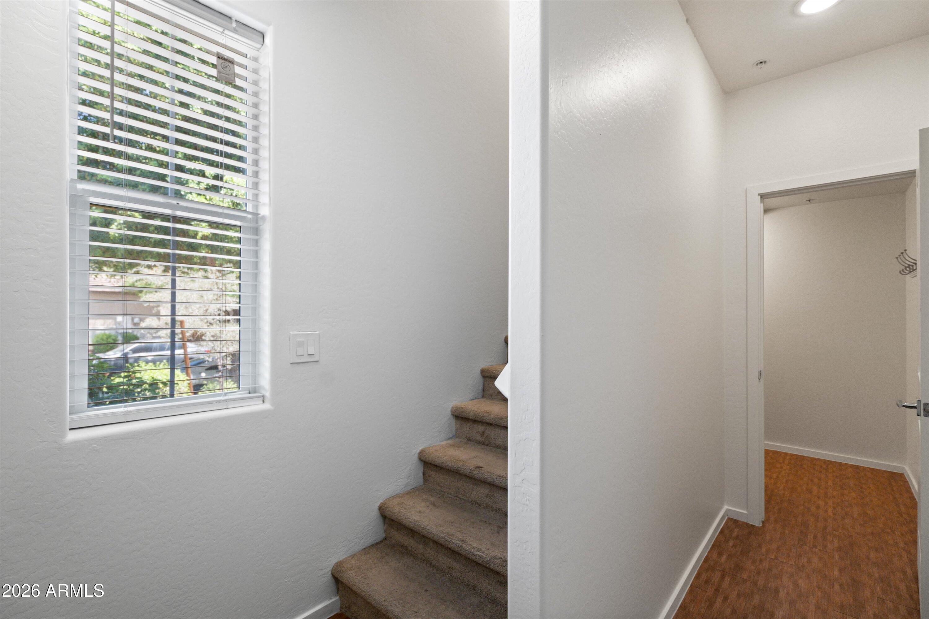 2304 E HIDALGO Avenue