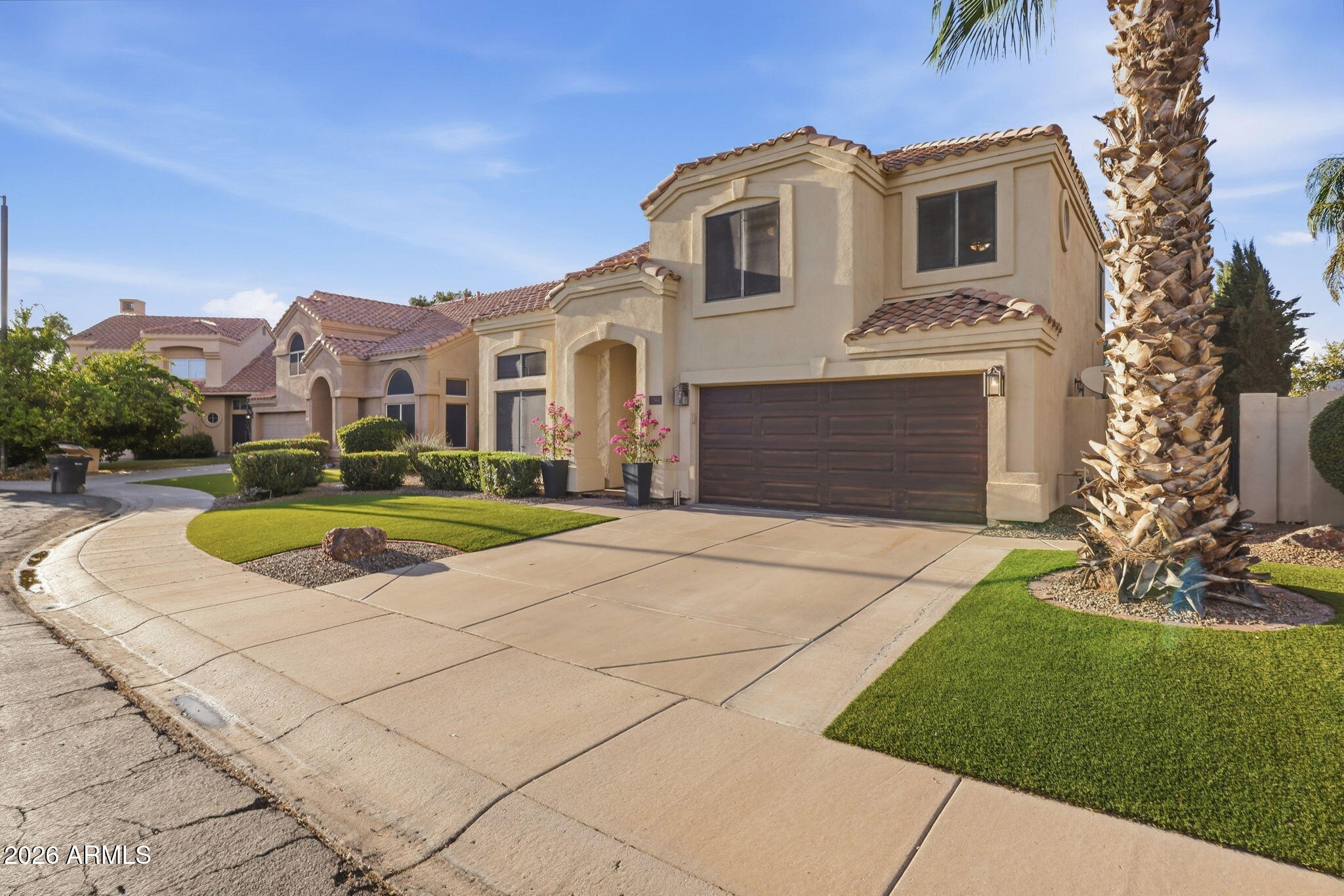 2094 W PENINSULA Circle