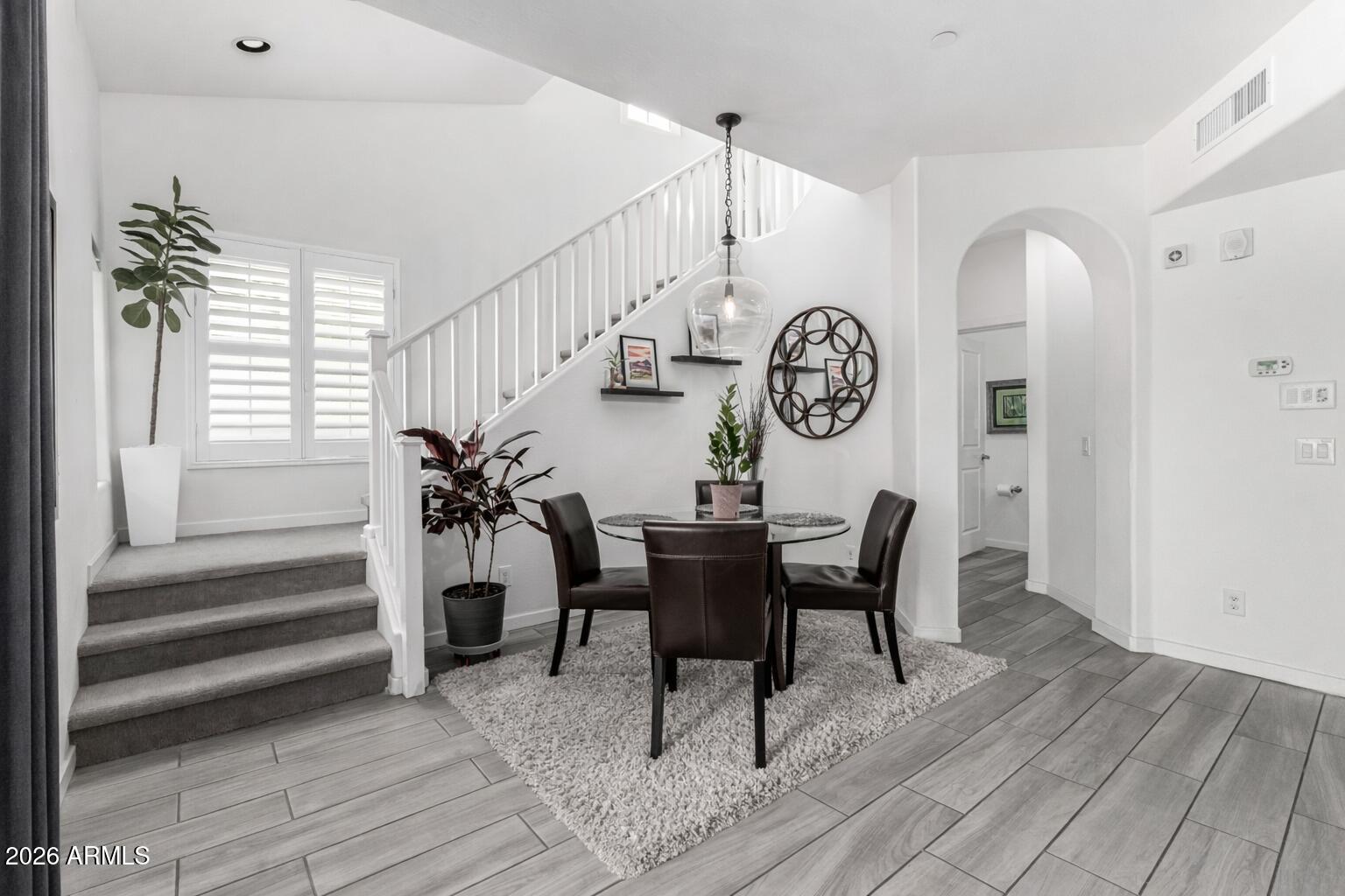 3935 E ROUGH RIDER Road 1293