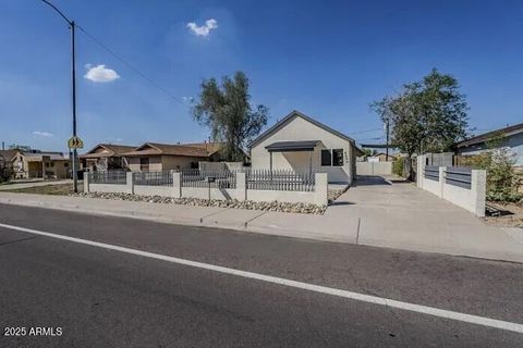 8644 W MOUNTAIN VIEW Road Peoria AZ 85345