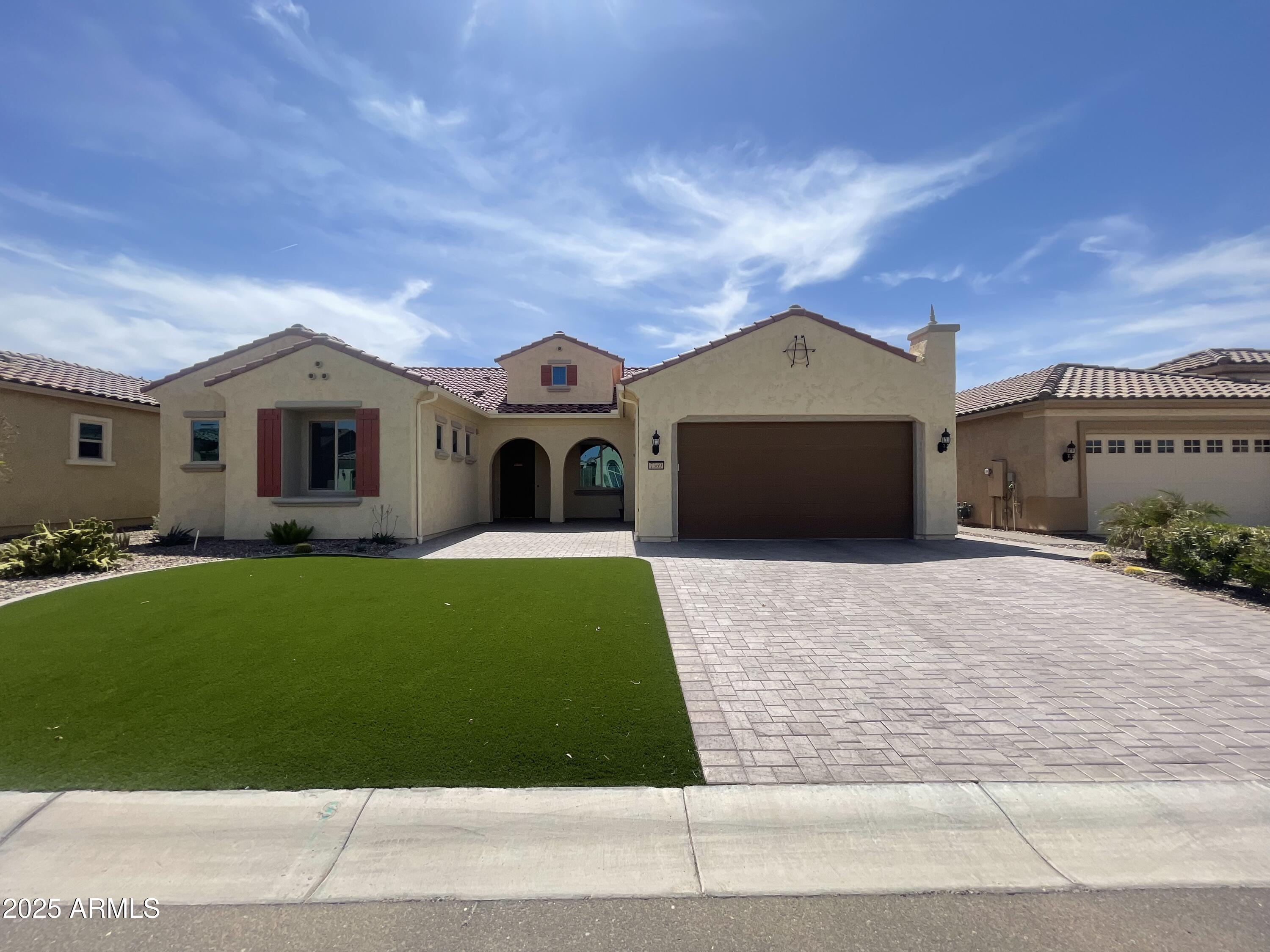 7369 W CACTUS WREN Way