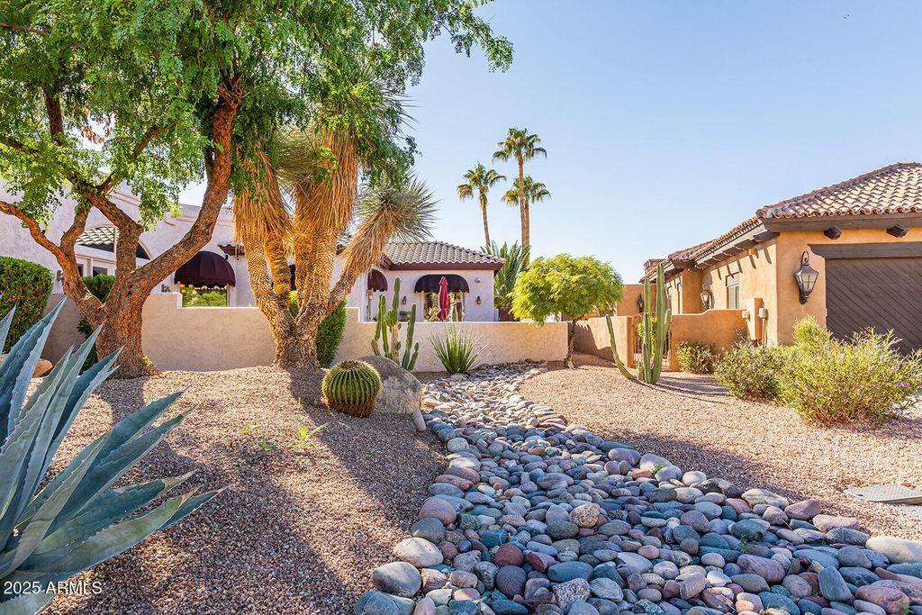 Photo of 8352 E Canyon Estates Circle, Gold Canyon, AZ 85118 (MLS # 6970405)