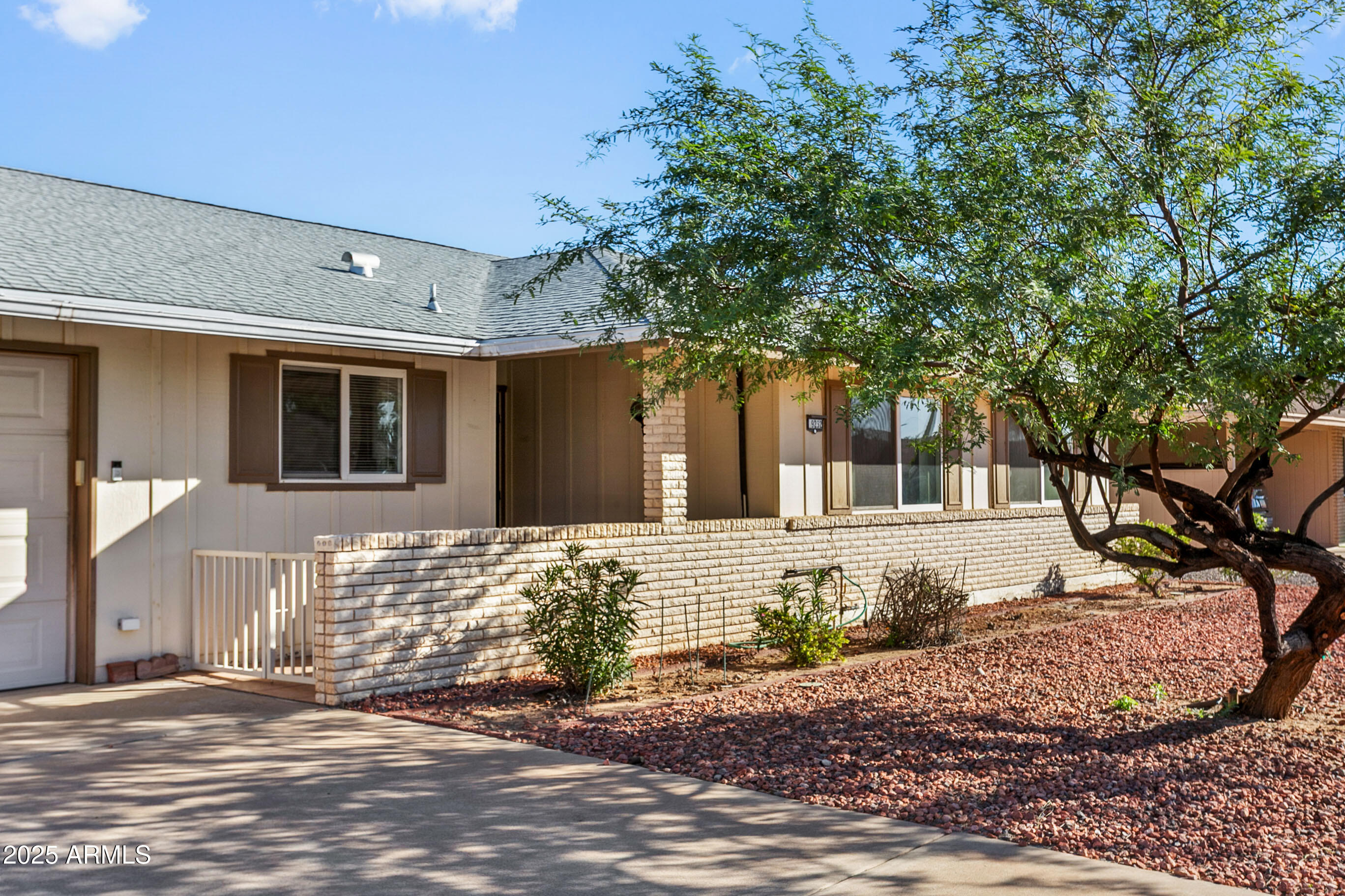 9232 W ARROWHEAD Drive