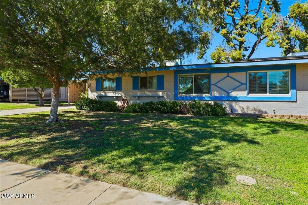 Photo of 10916 W Peoria Avenue, Sun City, AZ 85351 (MLS # 7089087)
