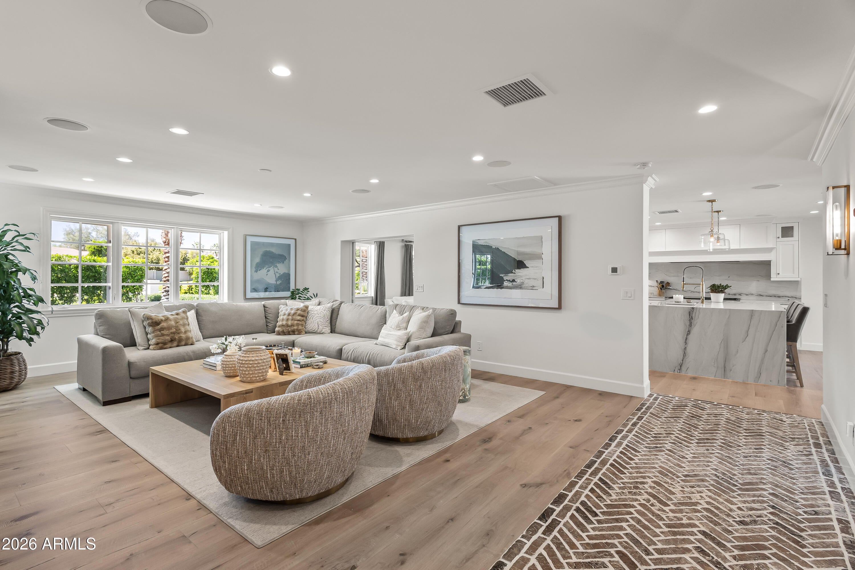 5801 N 70TH Place