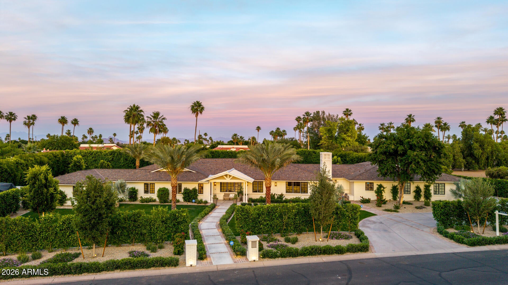 5801 N 70TH Place