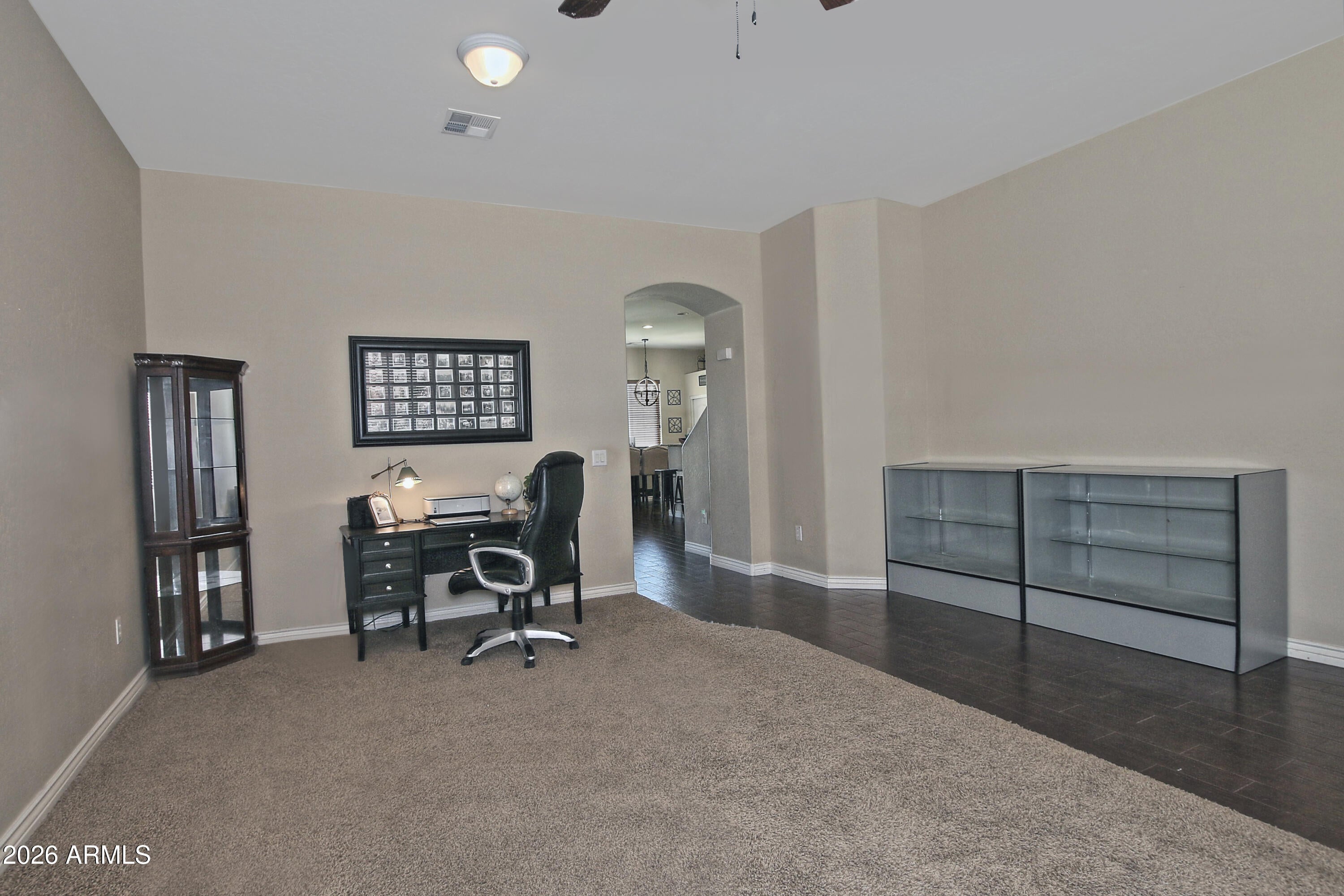 839 W SAGUARO Lane