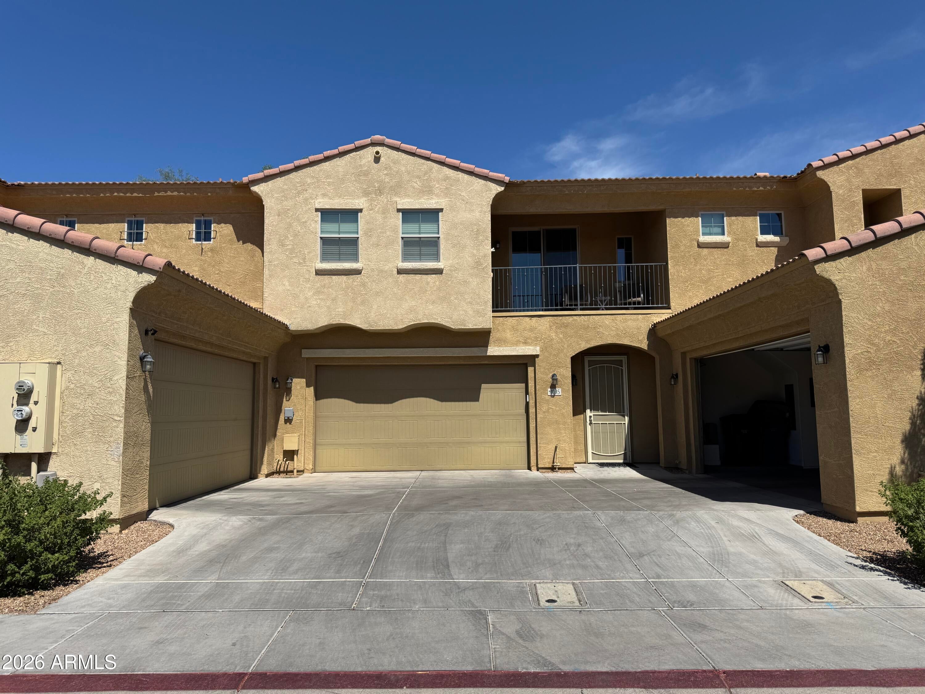 1367 S COUNTRY CLUB Drive 1034