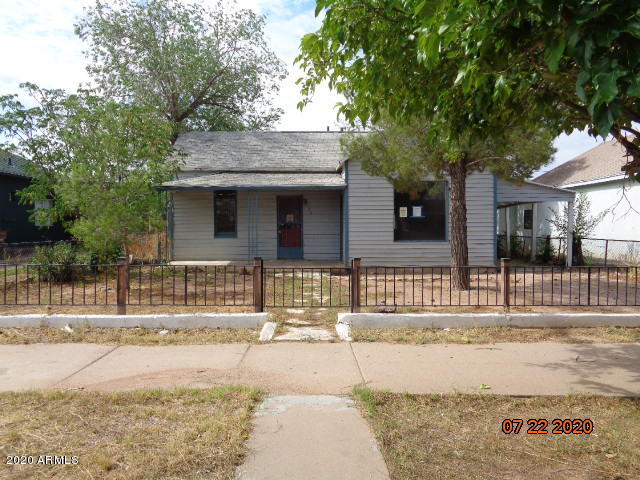 DOUGLAS - Residential