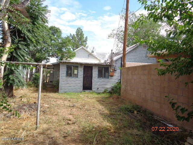 DOUGLAS - Residential