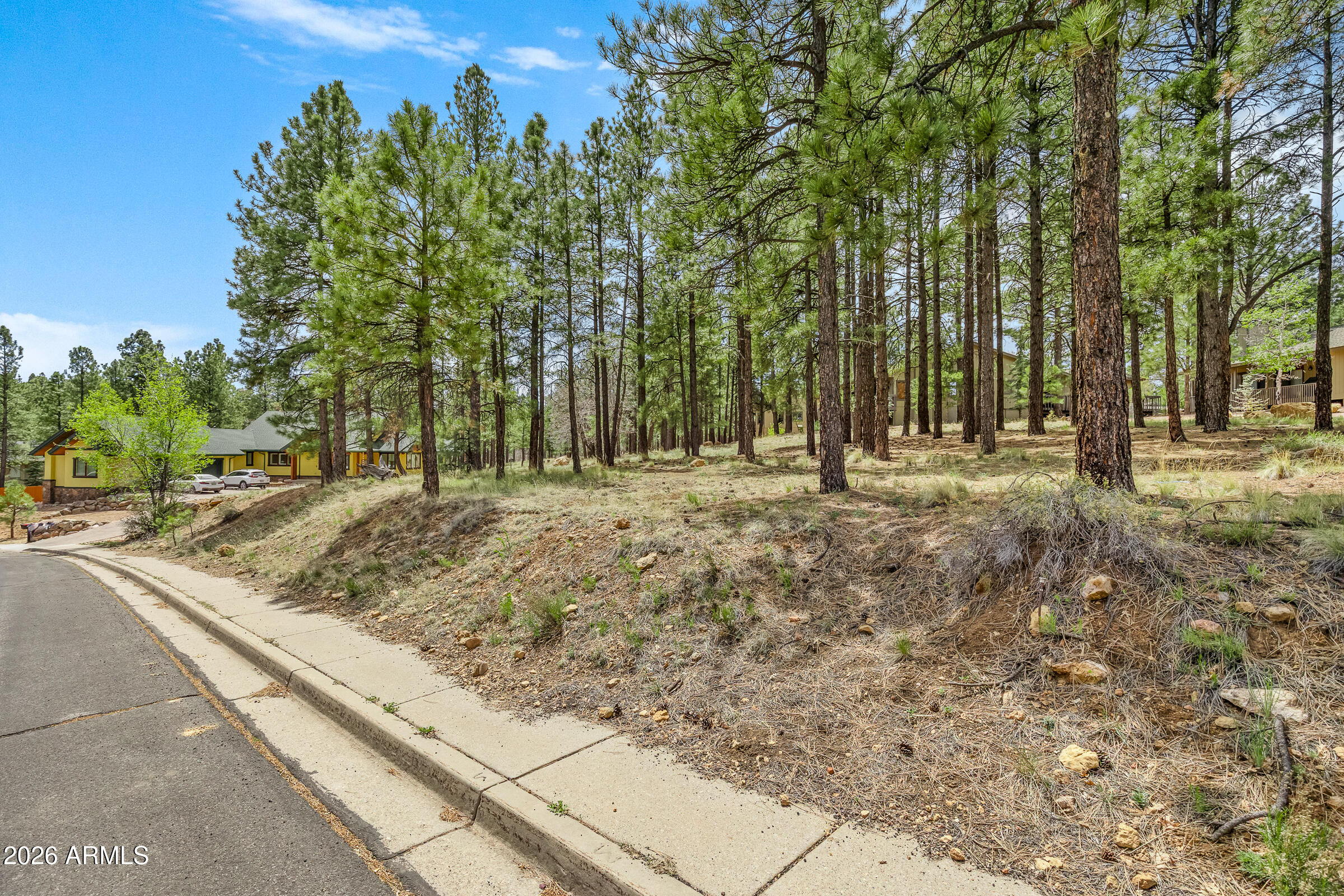WALNUT RIDGE ESTATES - Land