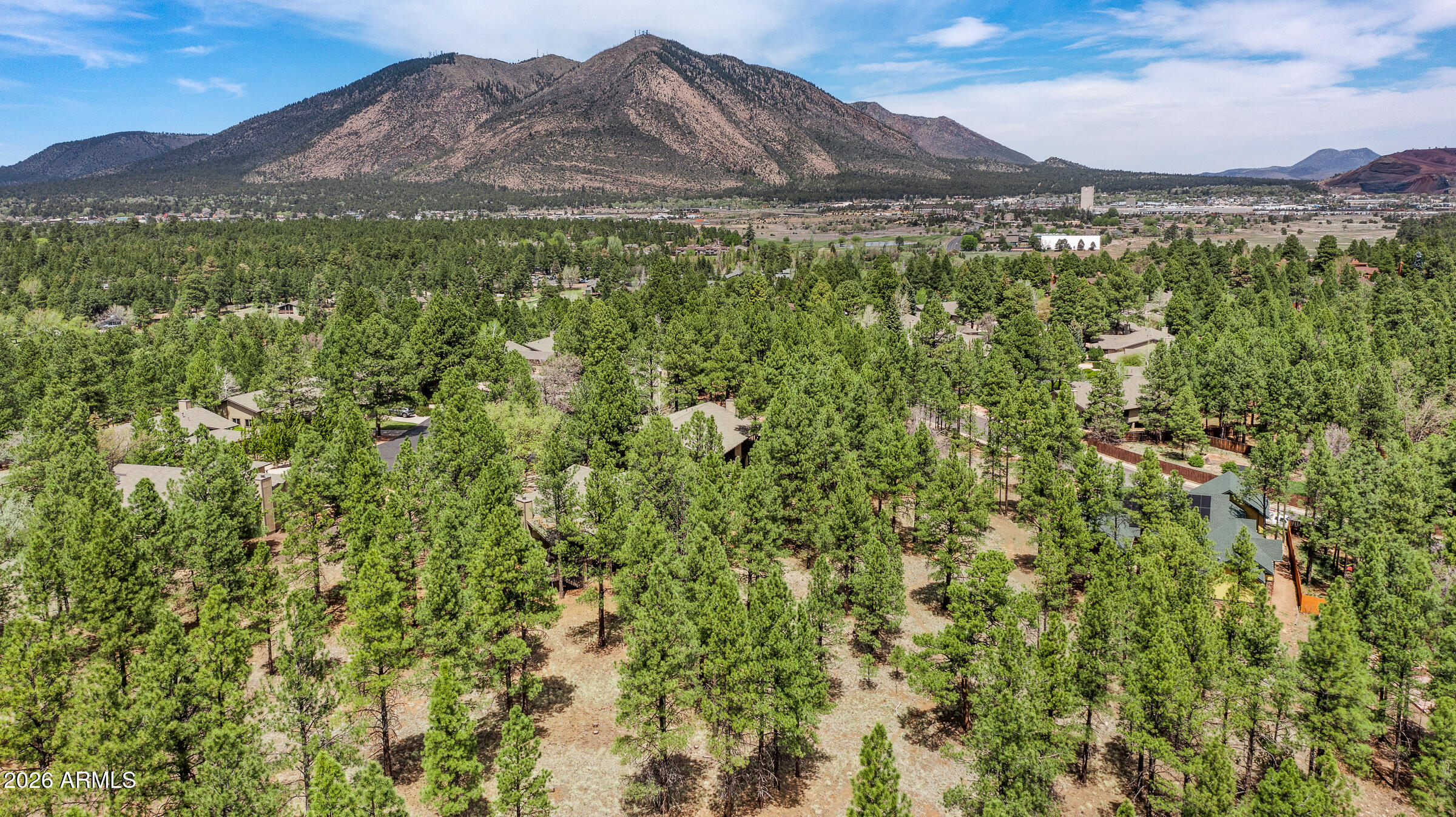 2197 N RUNNING DEER Street 1