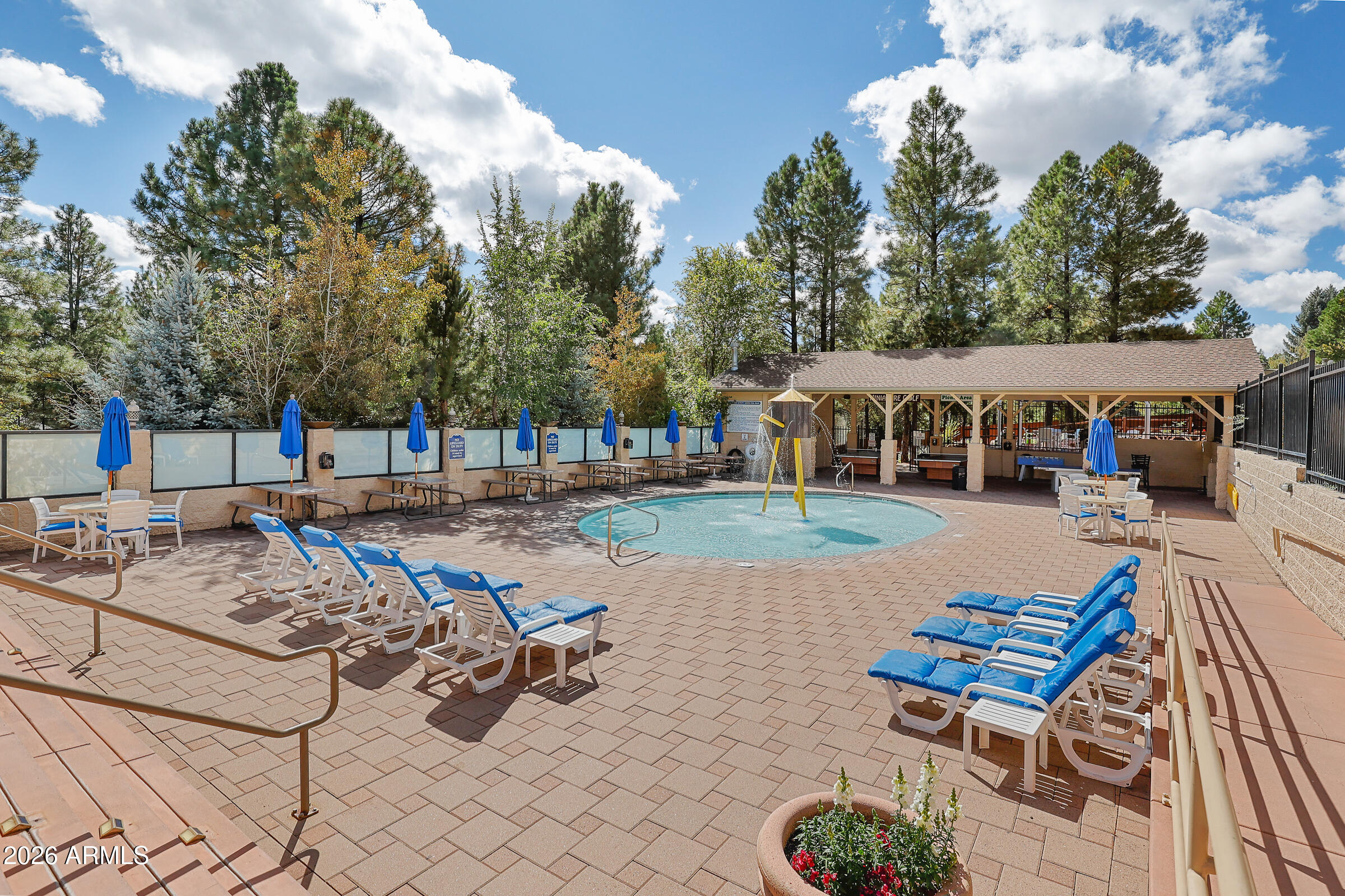 WALNUT RIDGE ESTATES - Land
