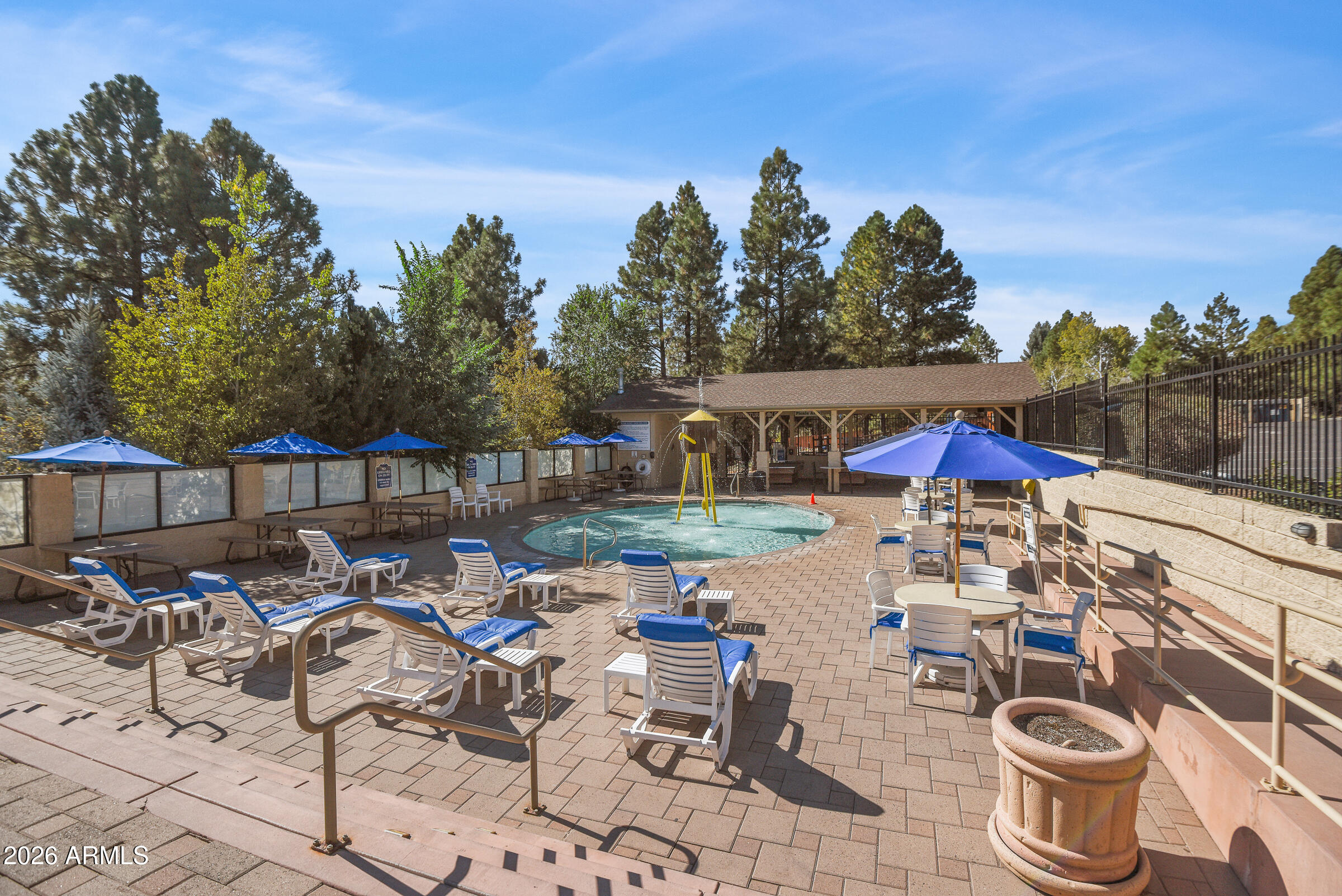 WALNUT RIDGE ESTATES - Land