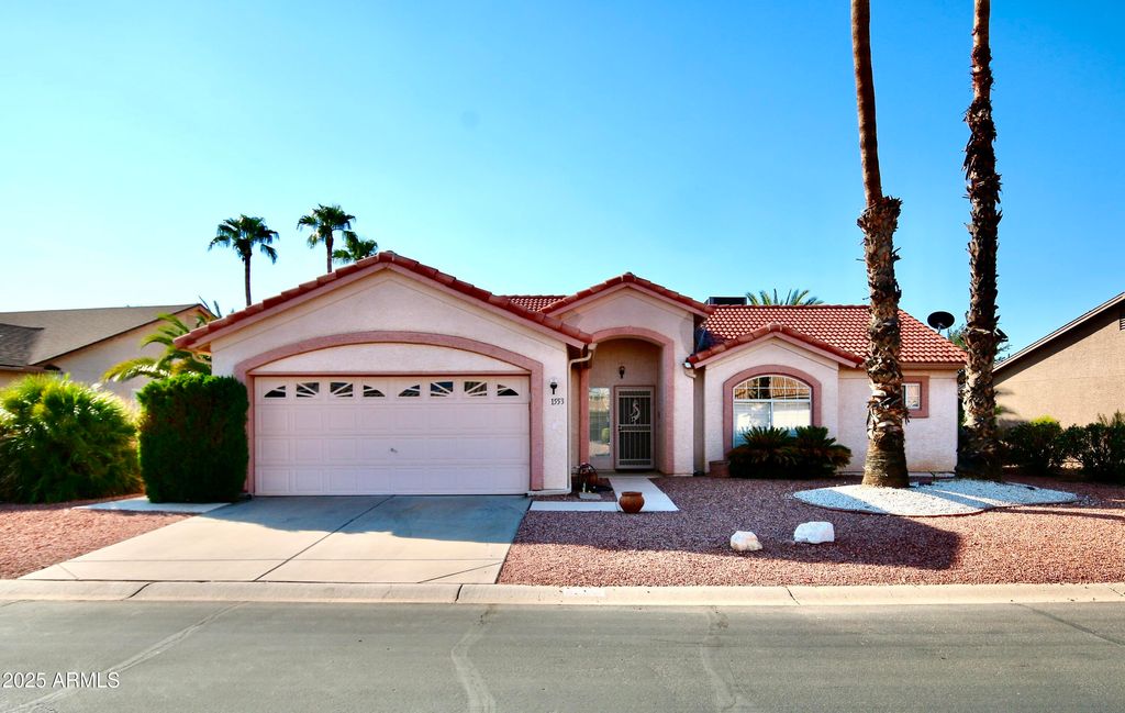 Photo of 1553 E Palm Beach Drive, Chandler, AZ 85249 (MLS # 6924740)