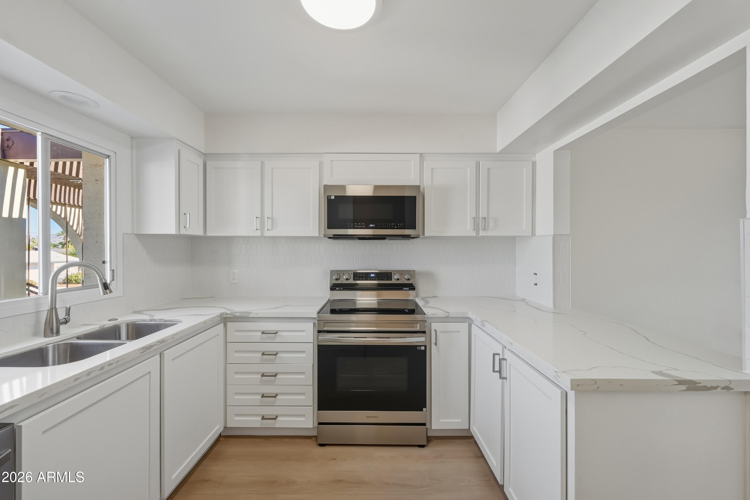 131 N HIGLEY Road 218