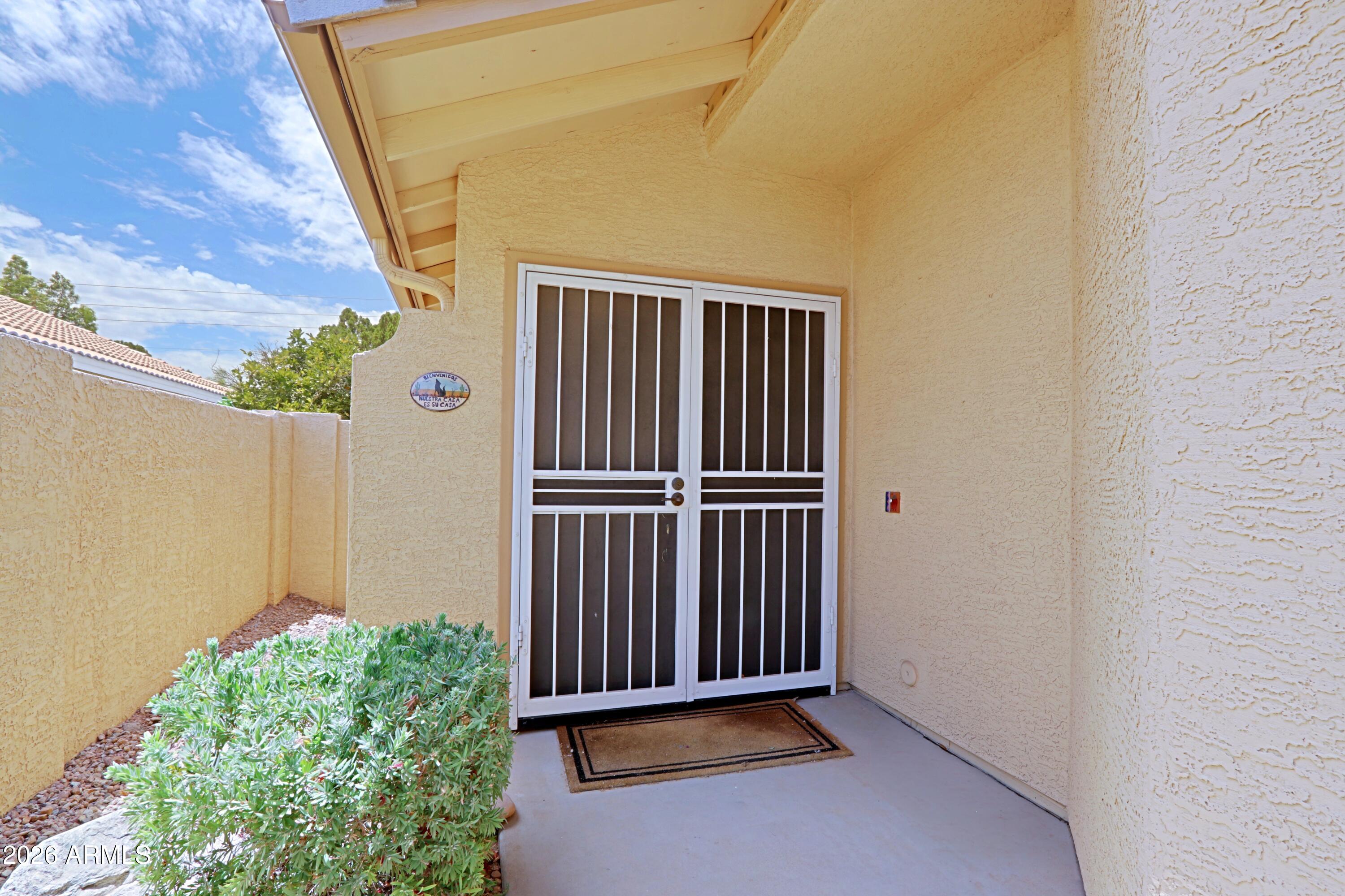 2962 S SEYMOUR --