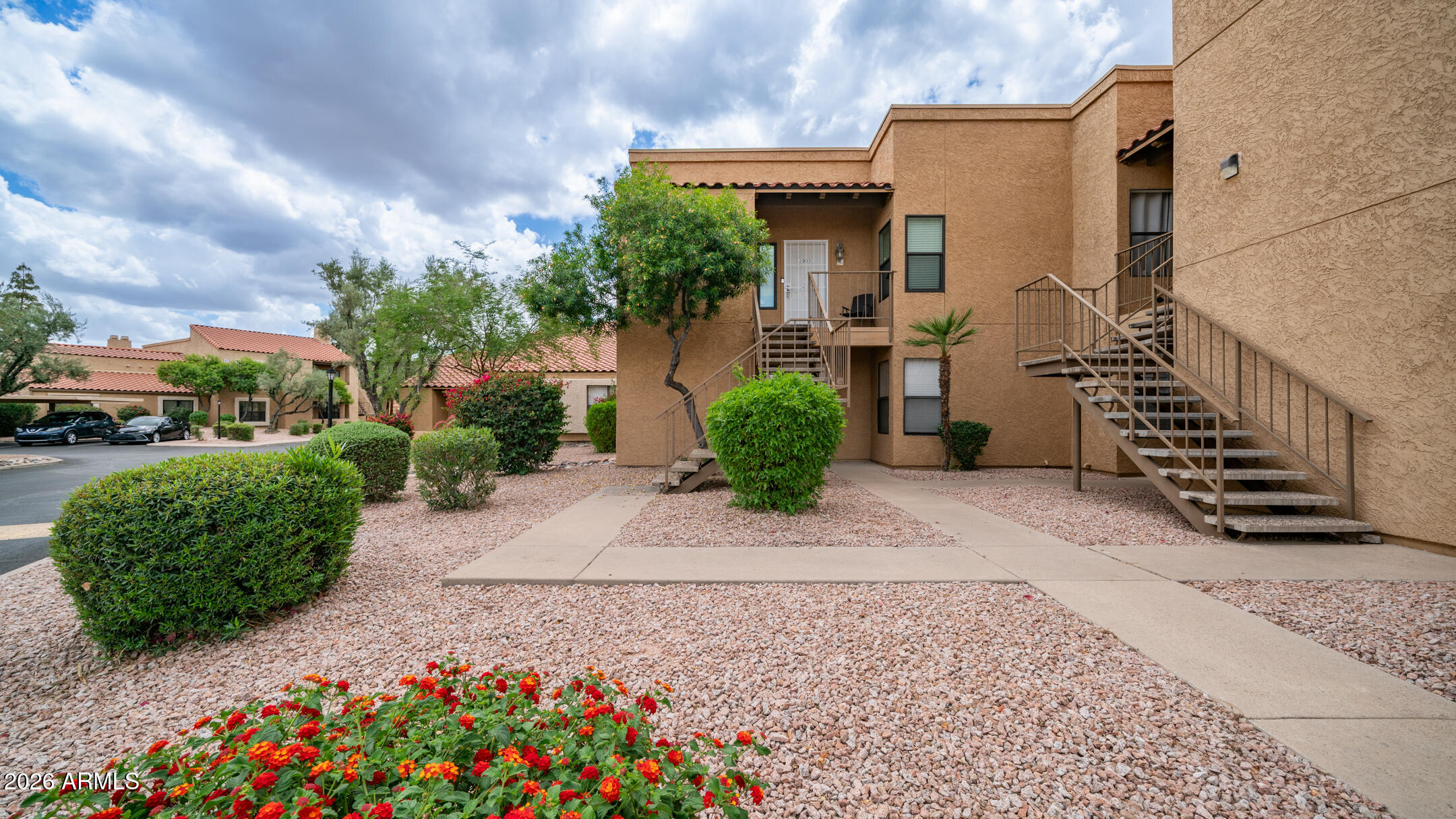 8787 E MOUNTAIN VIEW Road 1003