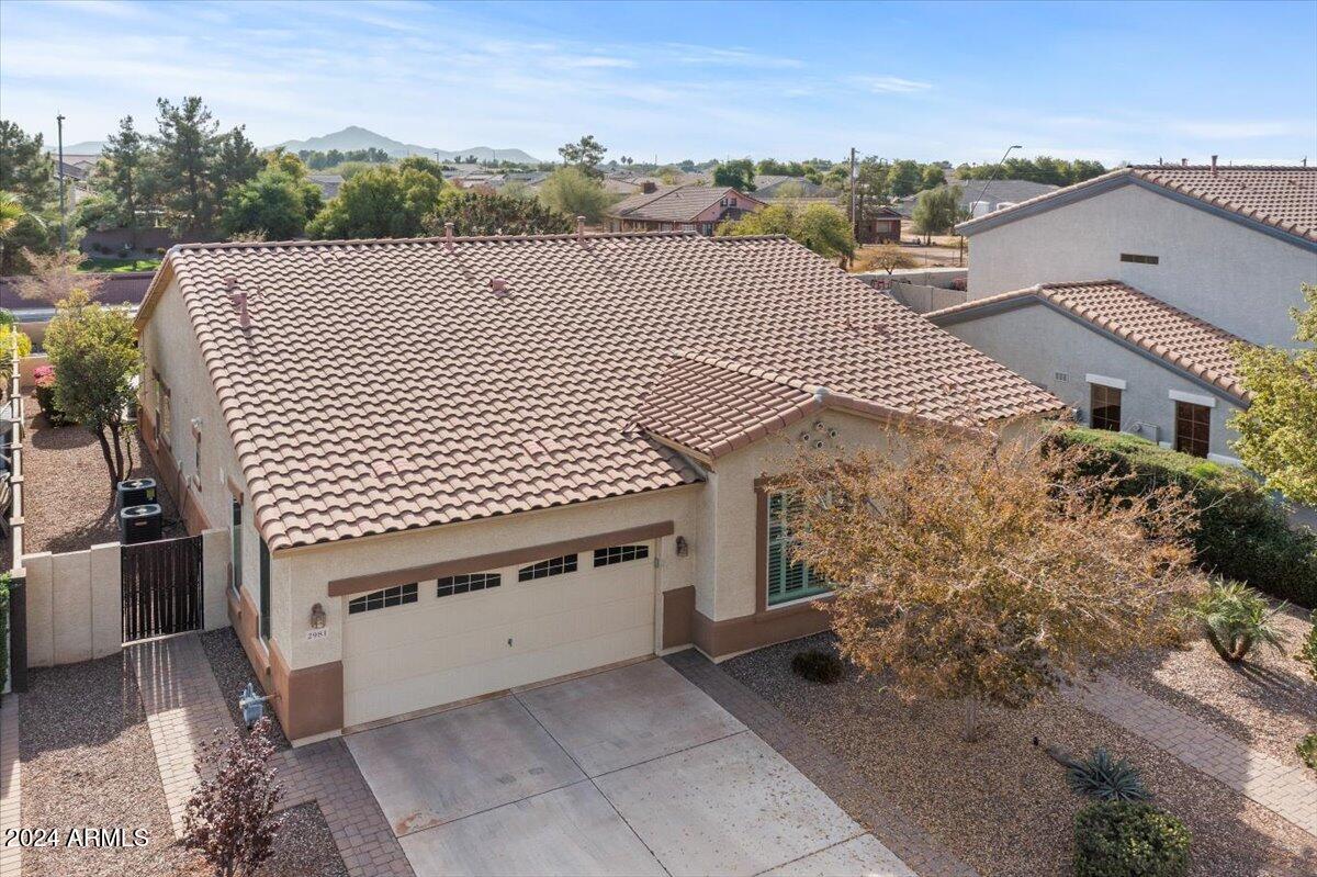 2981 E FANDANGO Drive