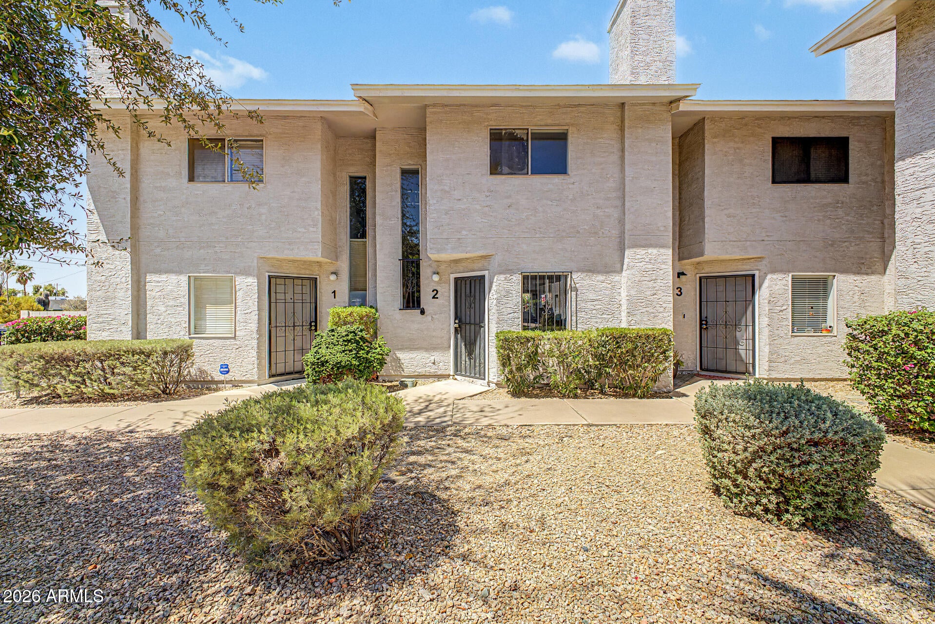 1238 E VOGEL Avenue 2