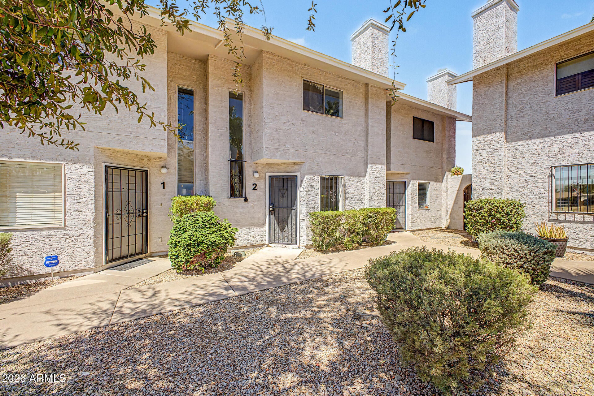 1238 E VOGEL Avenue 2