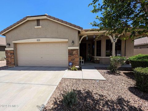 Single Family Residence in Sun City AZ 11931 COUNTRY CLUB Trail.jpg