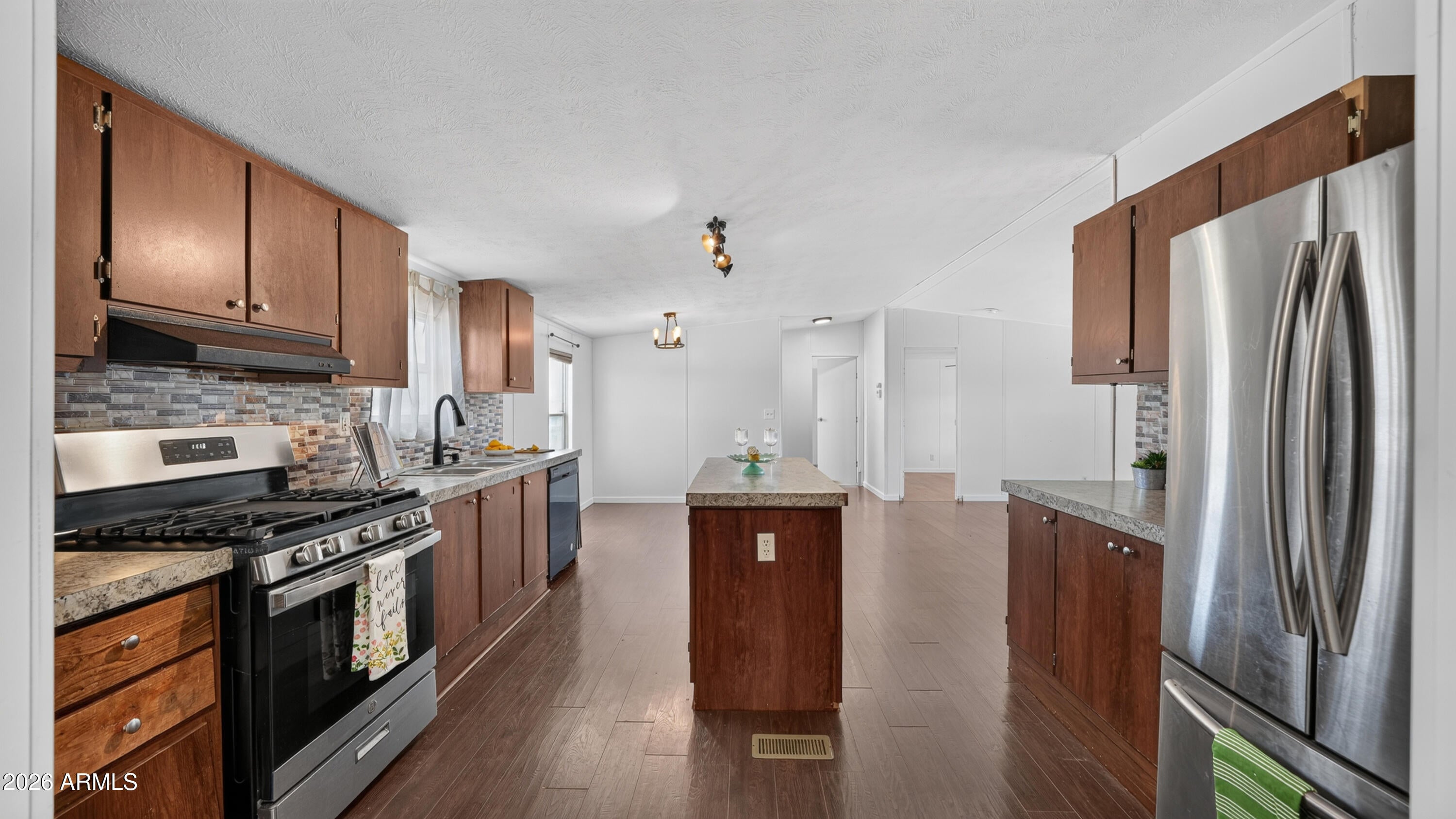 435 N RATTLESNAKE RANCH Road