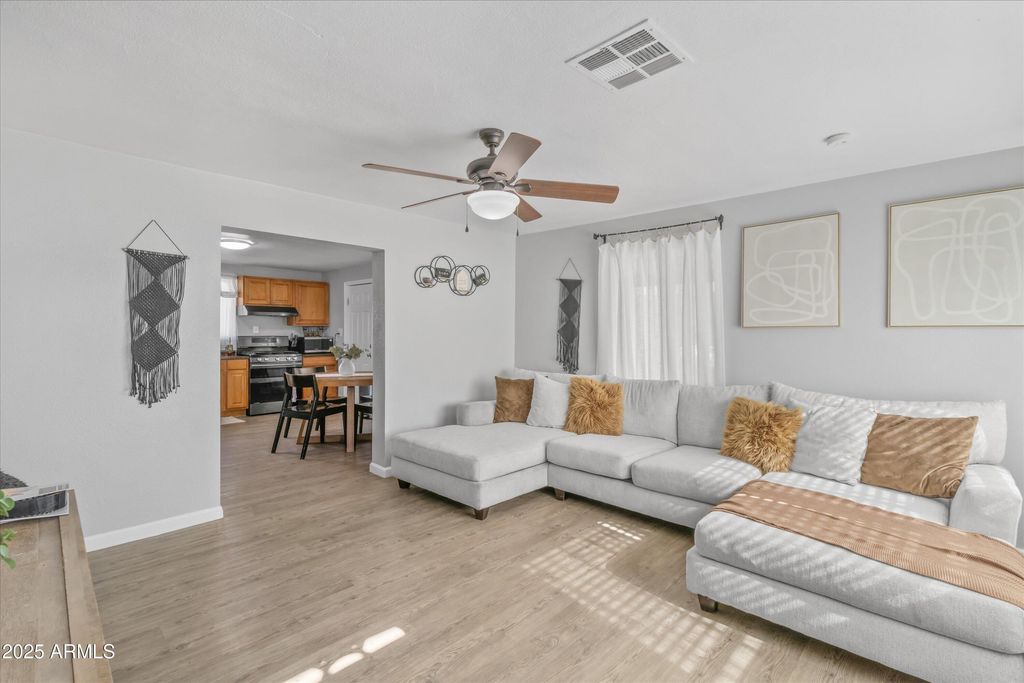 Photo of 5746 W Market Street, Glendale, AZ 85301 (MLS # 6927368)