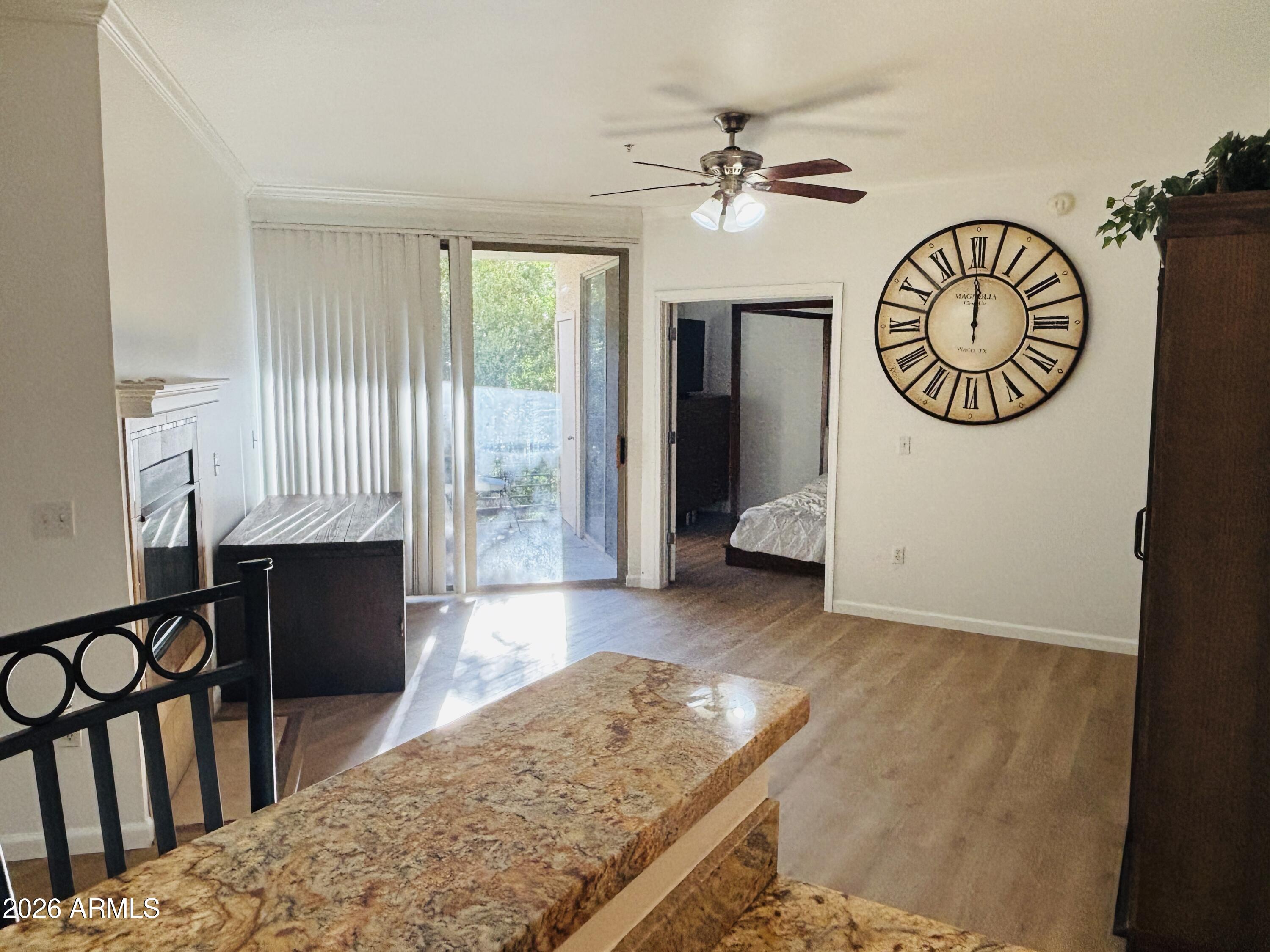 1701 E COLTER Street 337