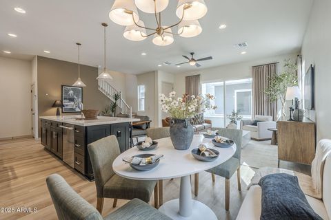 115 W HOLCOMB Lane Phoenix AZ 85003