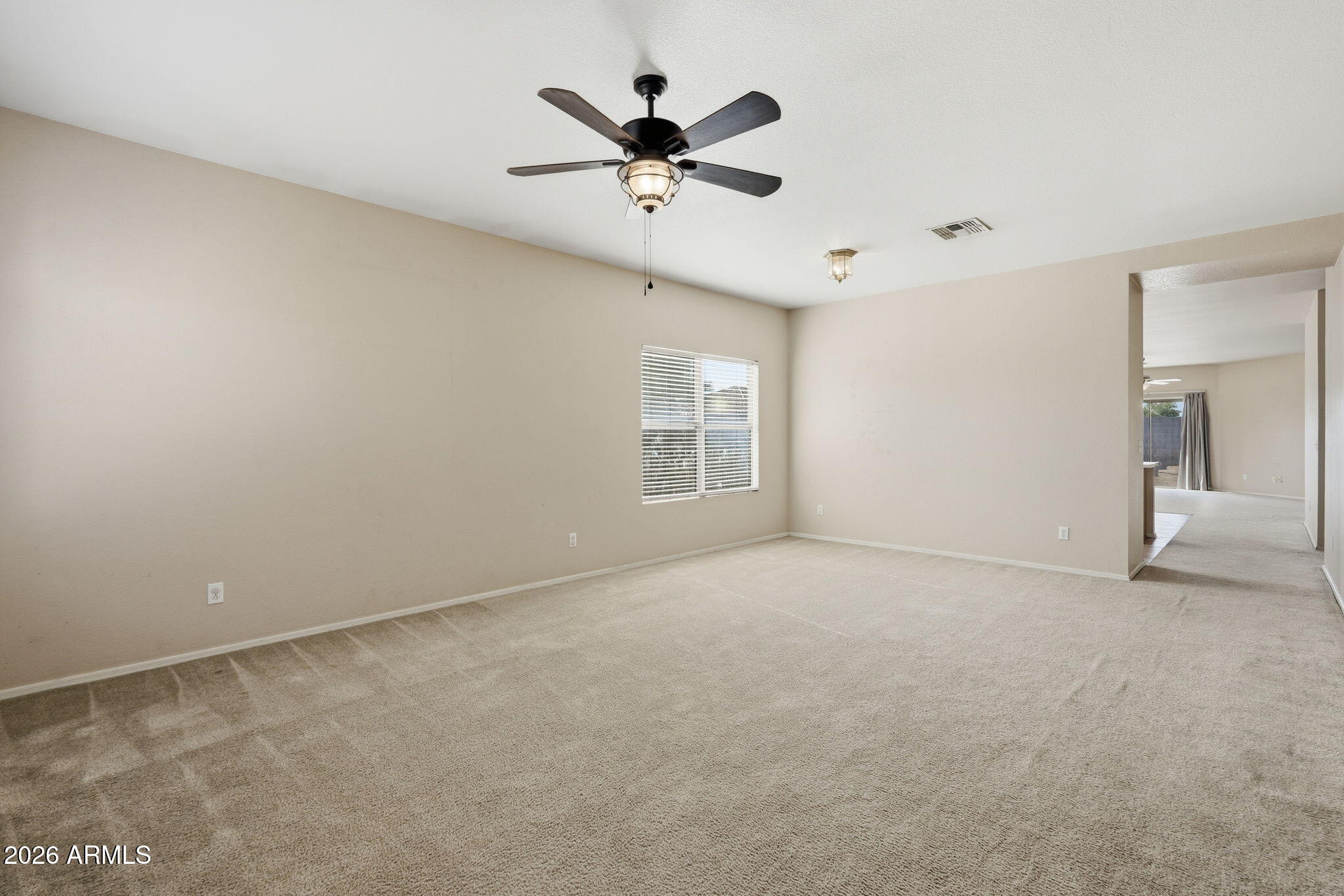 575 W SILVER REEF Court