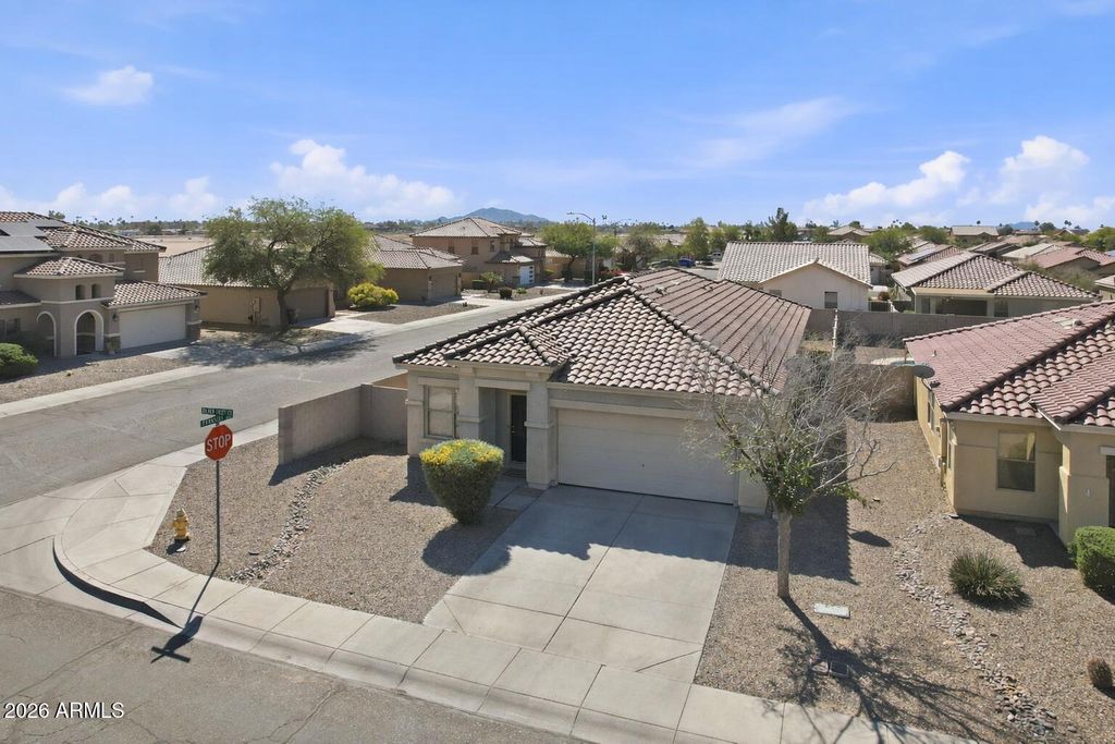 Photo of 575 W Silver Reef Court, Casa Grande, AZ 85122 (MLS # 6992940)