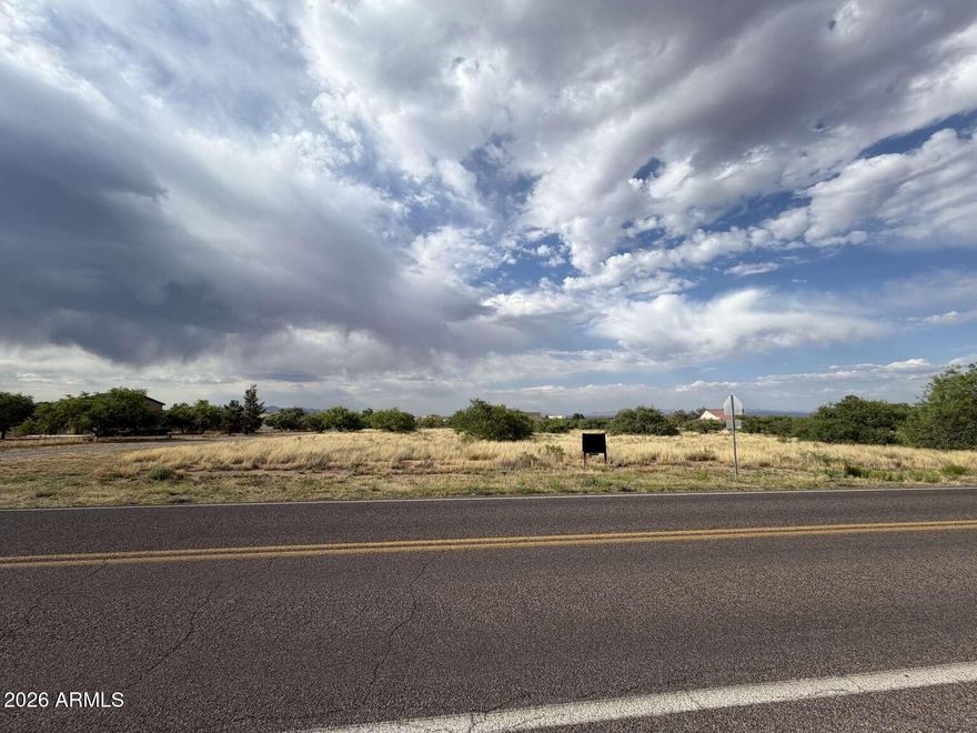 Great Lot for your future NEW home on a paved road with Country Living and NO HOA. Stunning Mountain Views! Great location for hiking and mountain biking. Walking Trails in the neighborhood. Water and Electric to Lot line. Highly sought area for desert living with space near Sierra Vista and surrounding areas.