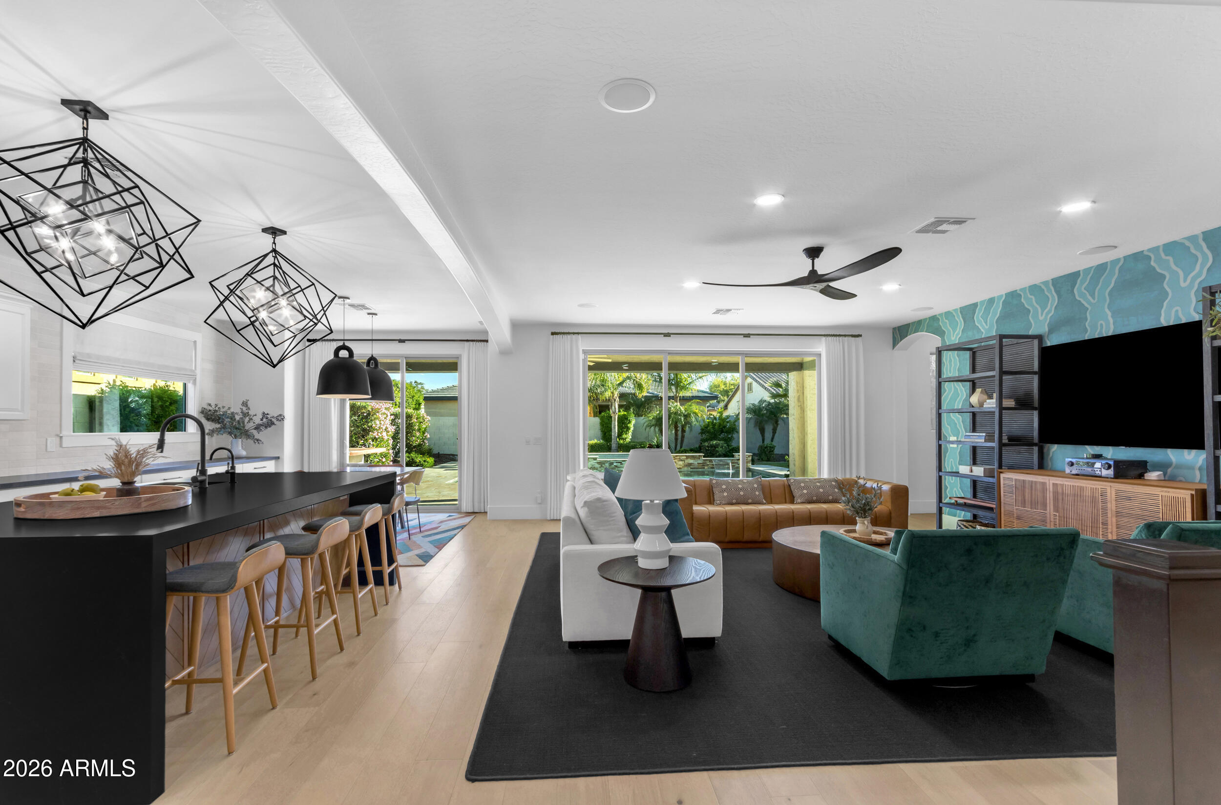 10315 E STARION Avenue