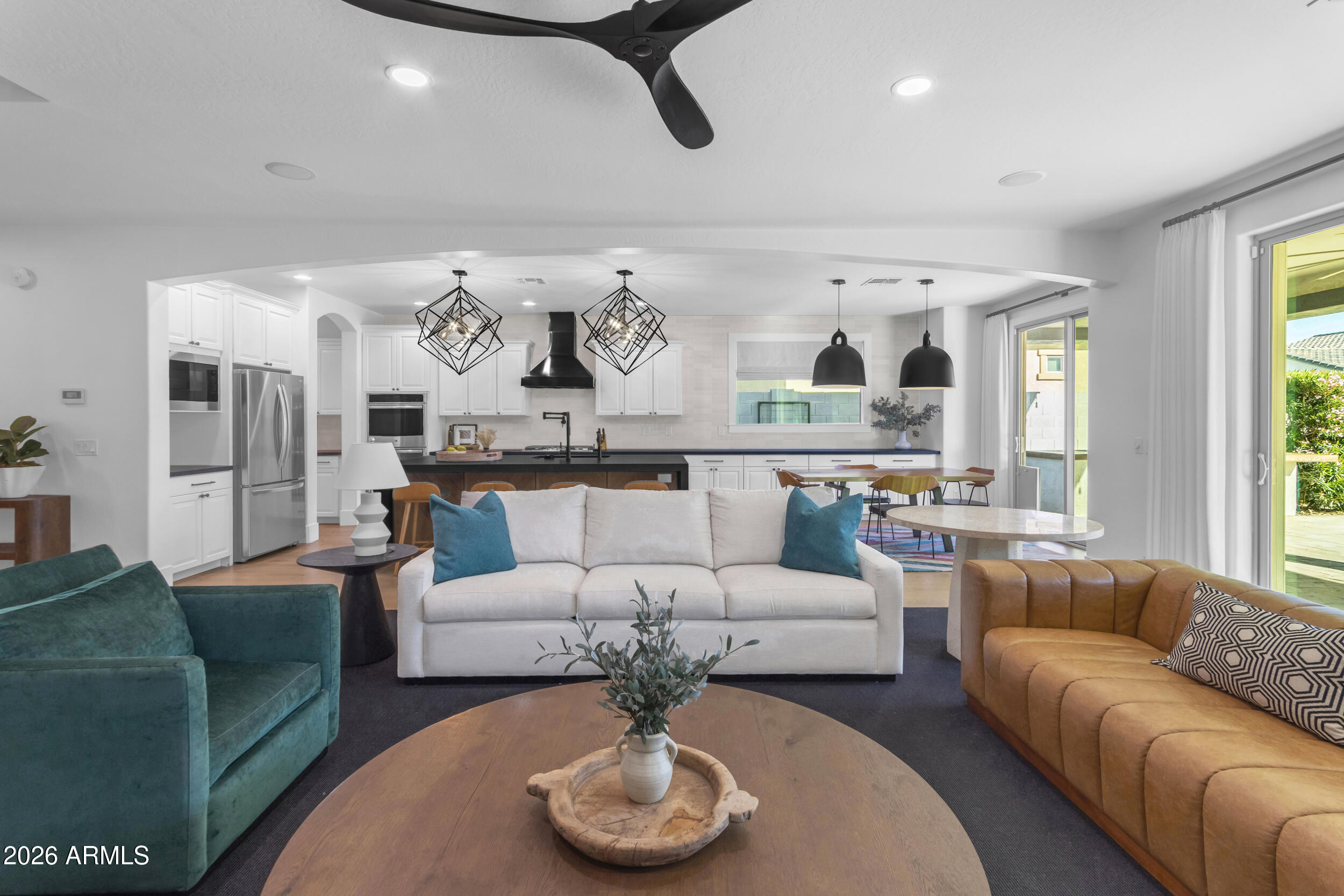 10315 E STARION Avenue