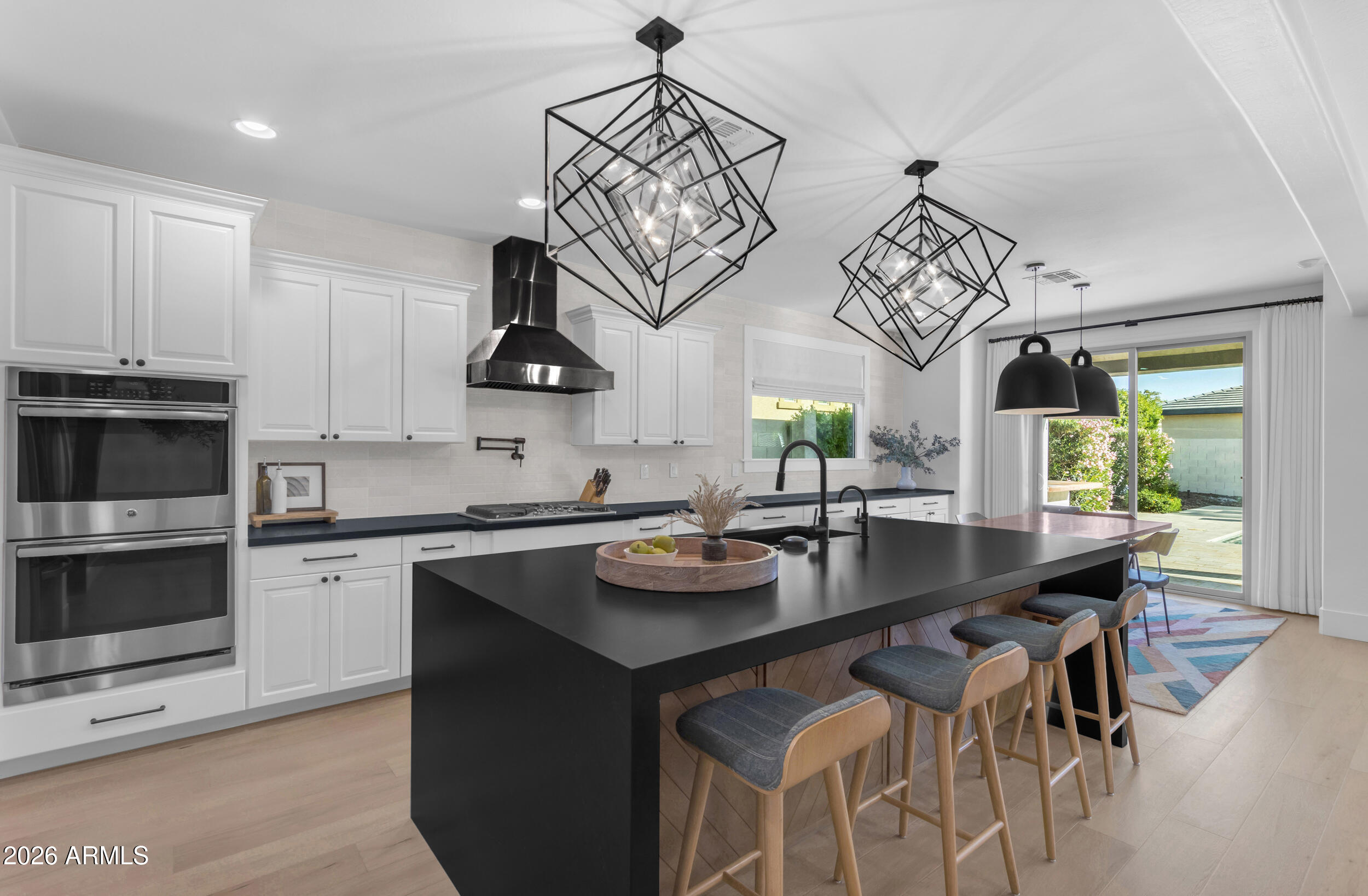 10315 E STARION Avenue