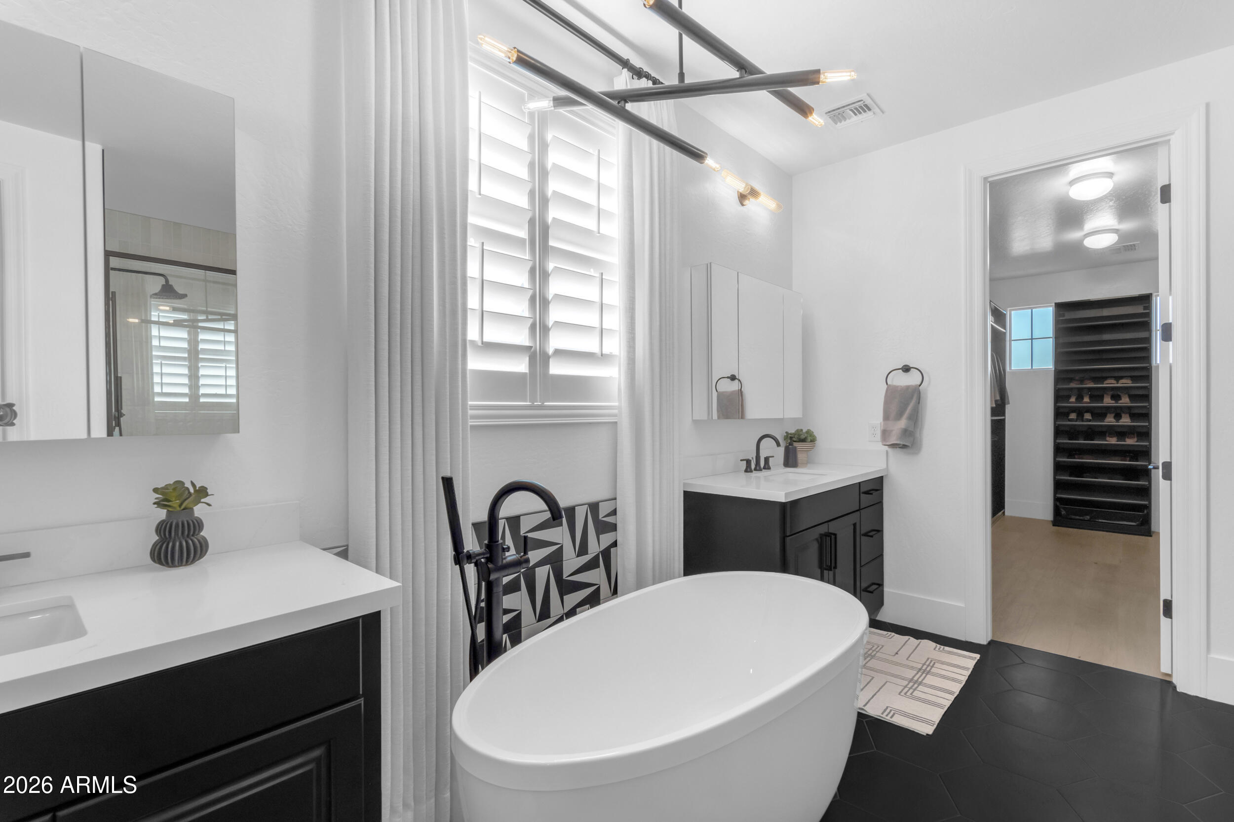 EASTMARK DU-7 SOUTH PARCEL 7-18 - Residential