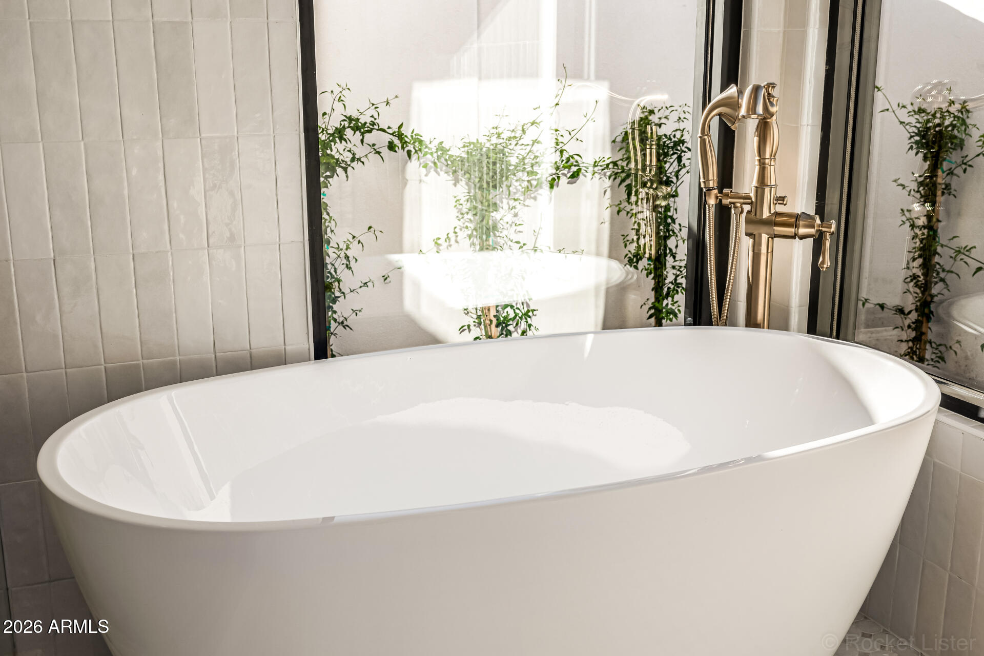 8238 E APPALOOSA Trail