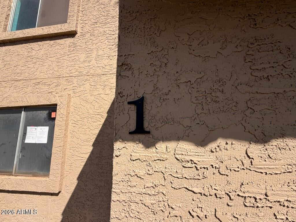 222 W BROWN Road 1