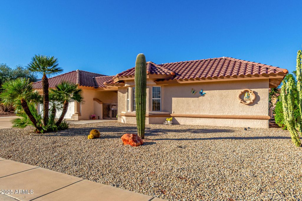 Photo of 15604 W Sentinel Drive, Sun City West, AZ 85375 (MLS # 6935574)