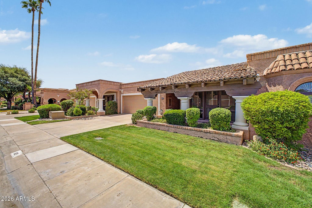 Photo of 8121 E Via De Viva, Scottsdale, AZ 85258 (MLS # 7058786)
